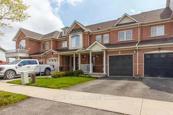 Photo 2 of 4864 Capri Crescent, Burlington, Alton — HOMEH