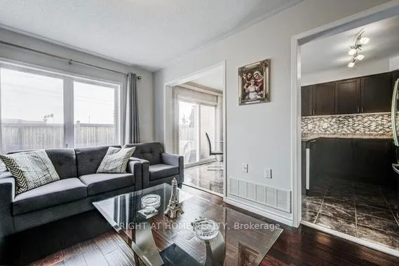 Photo 18 of 4864 Capri Crescent, Burlington, Alton — HOMEH