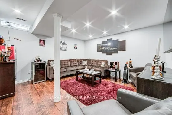 Photo 34 of 4864 Capri Crescent, Burlington, Alton — HOMEH