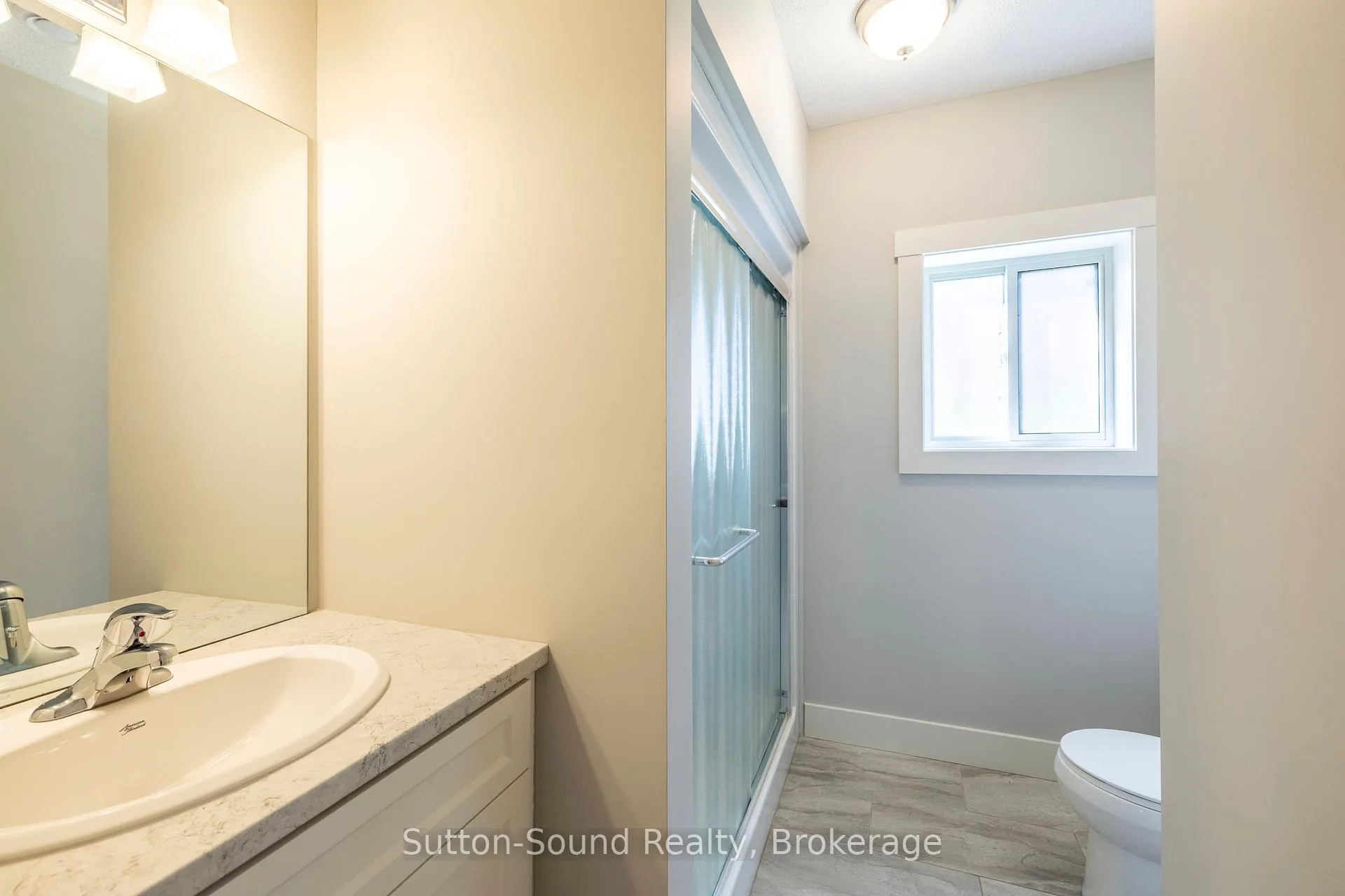 Photo 32 of 368 5th Ave A W, Owen Sound — HOMEH