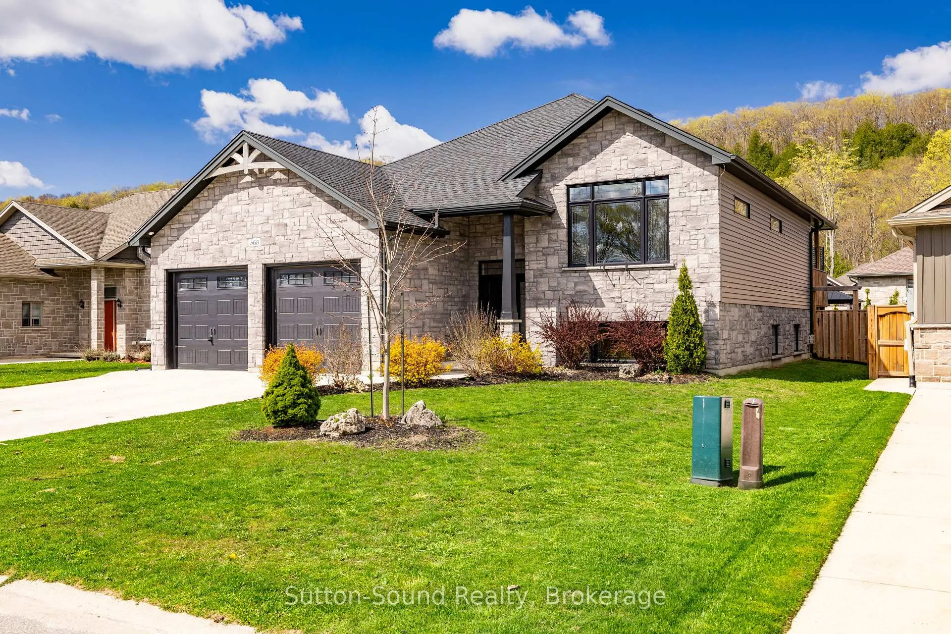 Photo 42 of 368 5th Ave A W, Owen Sound — HOMEH