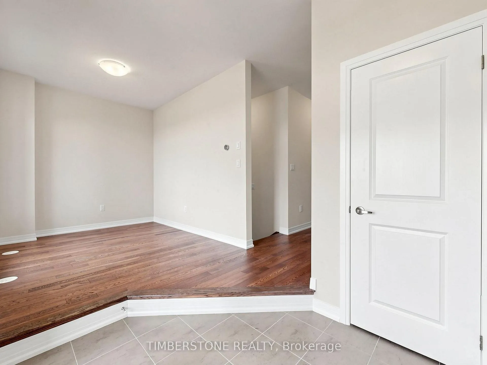 Photo 2 of 76 Blue Pond Drive, Brampton, Northwest Brampton — HOMEH