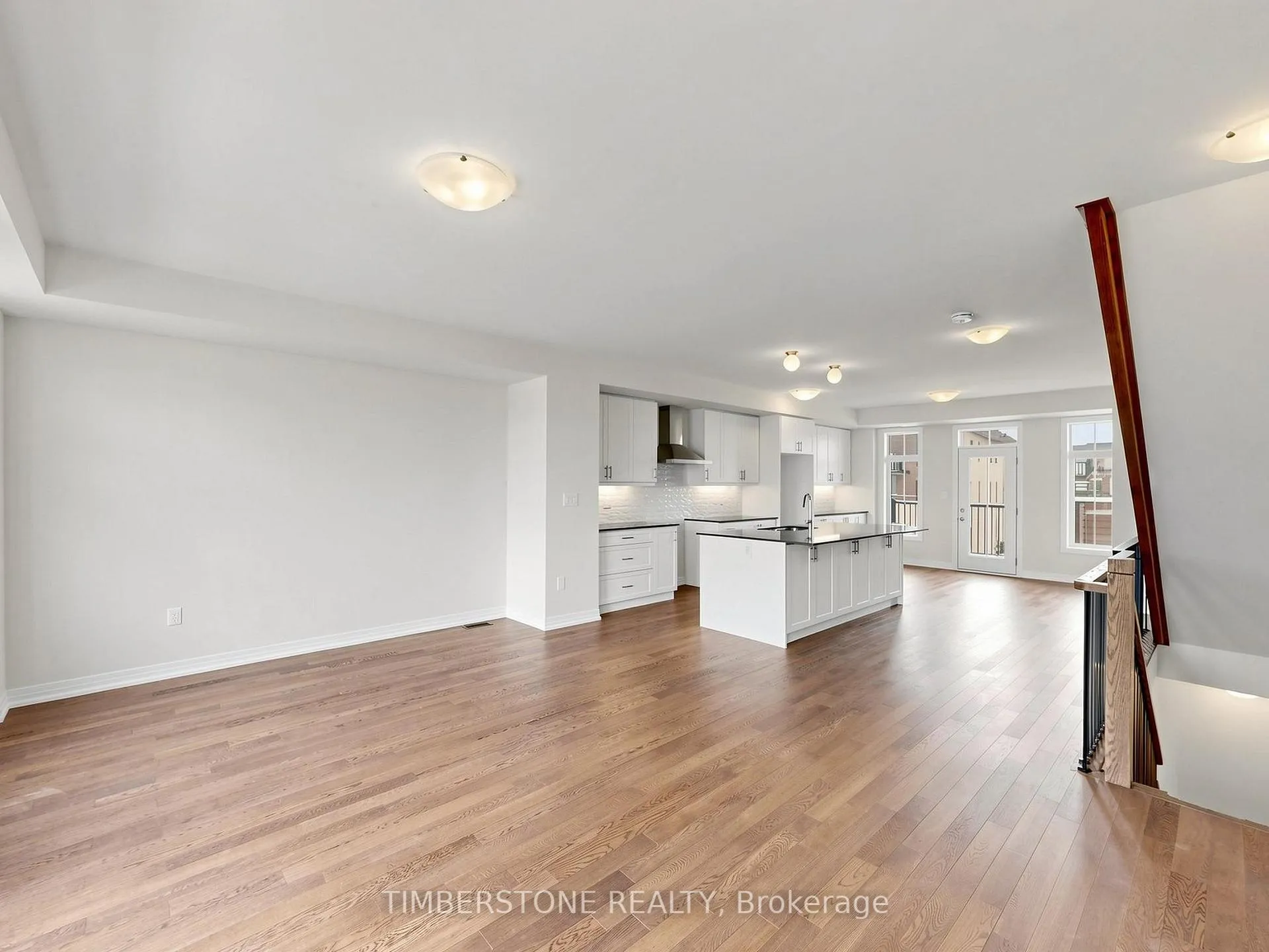 Photo 9 of 76 Blue Pond Drive, Brampton, Northwest Brampton — HOMEH