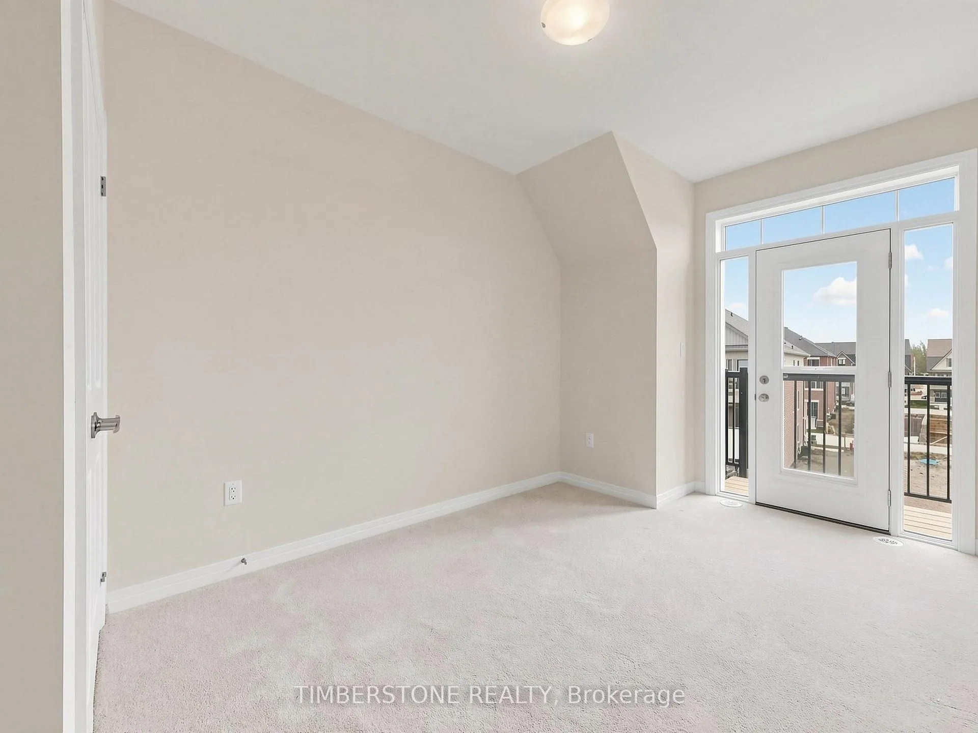 Photo 25 of 76 Blue Pond Drive, Brampton, Northwest Brampton — HOMEH