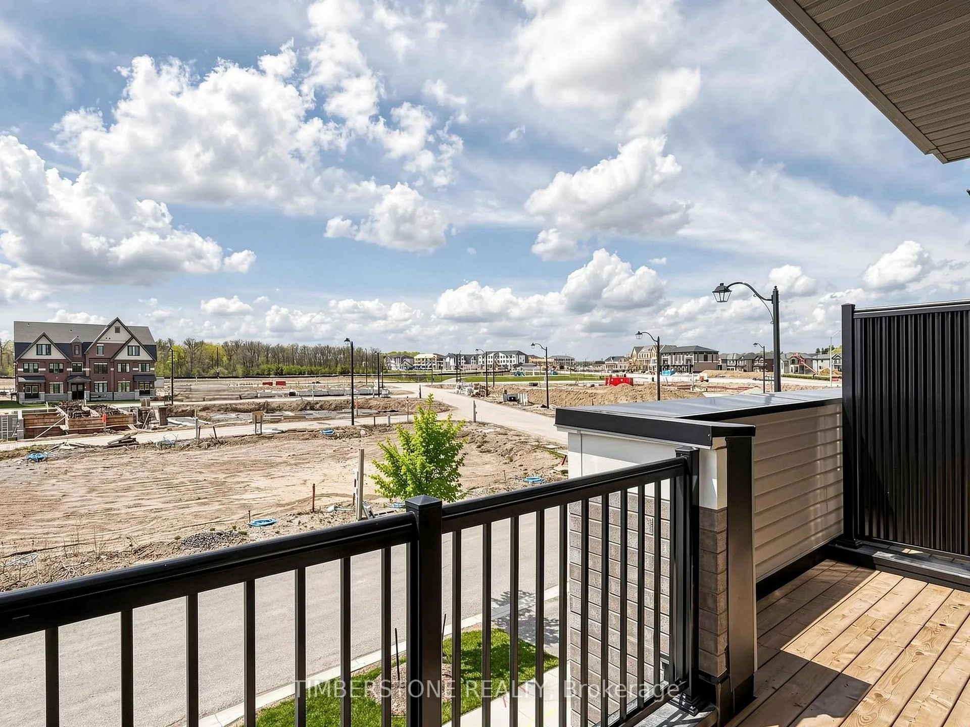 Photo 33 of 76 Blue Pond Drive, Brampton, Northwest Brampton — HOMEH