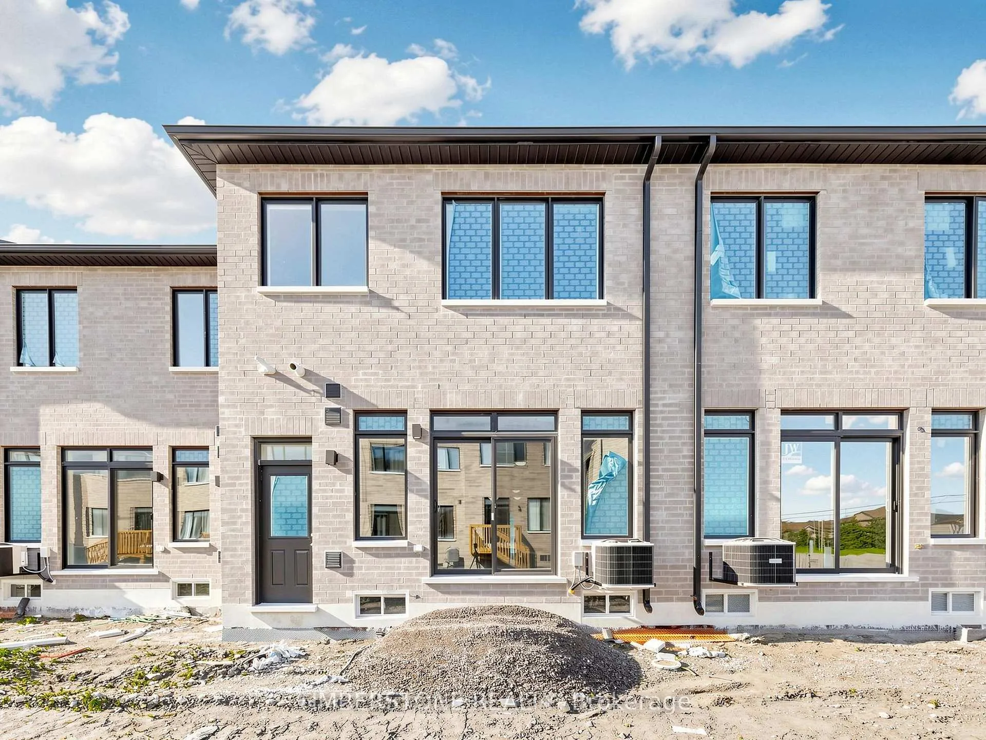 Photo 39 of 51 Freedom Oaks Trail, Brampton, Bram East — HOMEH