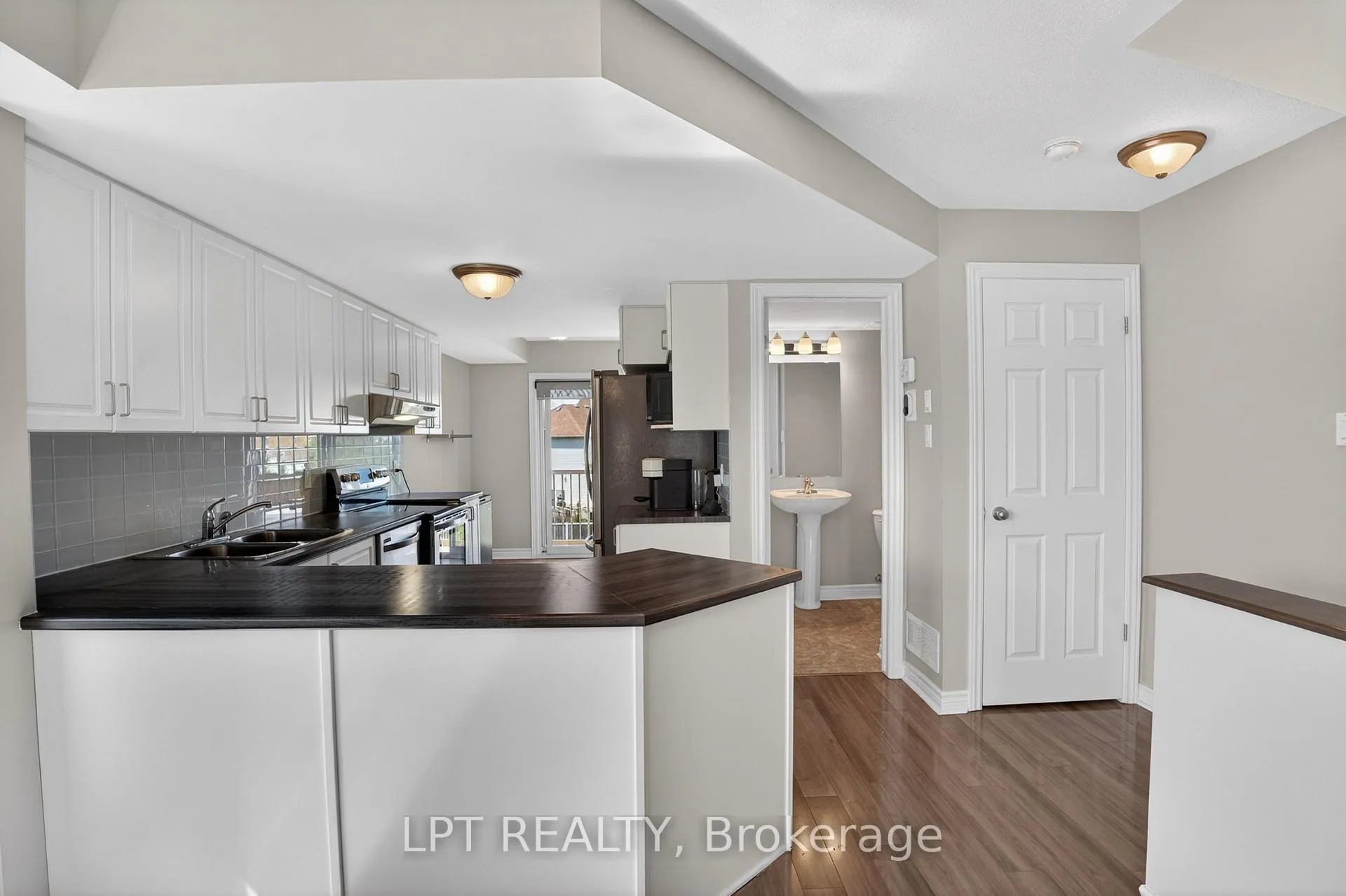 Photo 13 of 2342 Esprit Drive, Ottawa, Avalon East — HOMEH