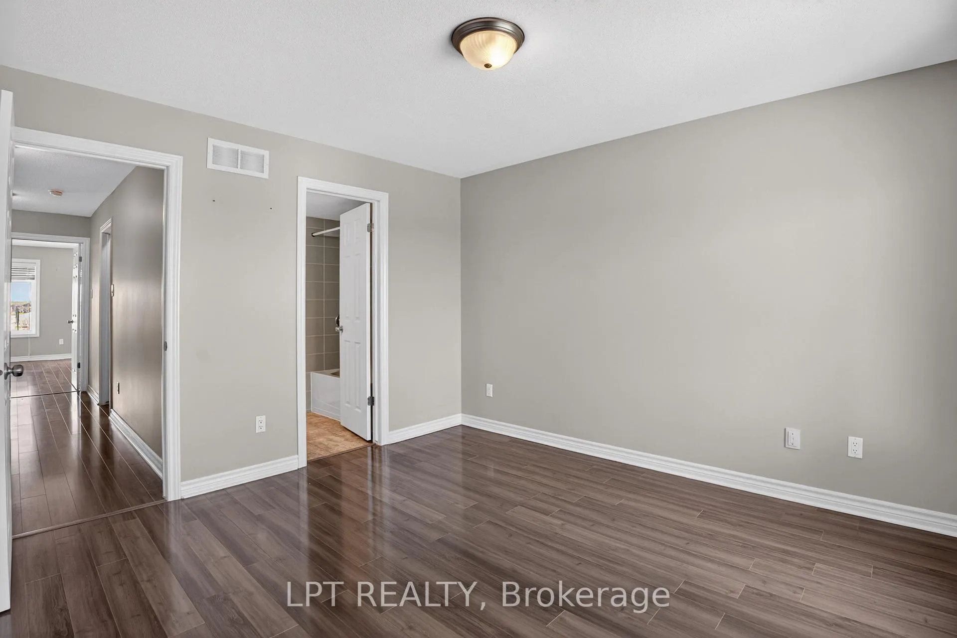Photo 29 of 2342 Esprit Drive, Ottawa, Avalon East — HOMEH