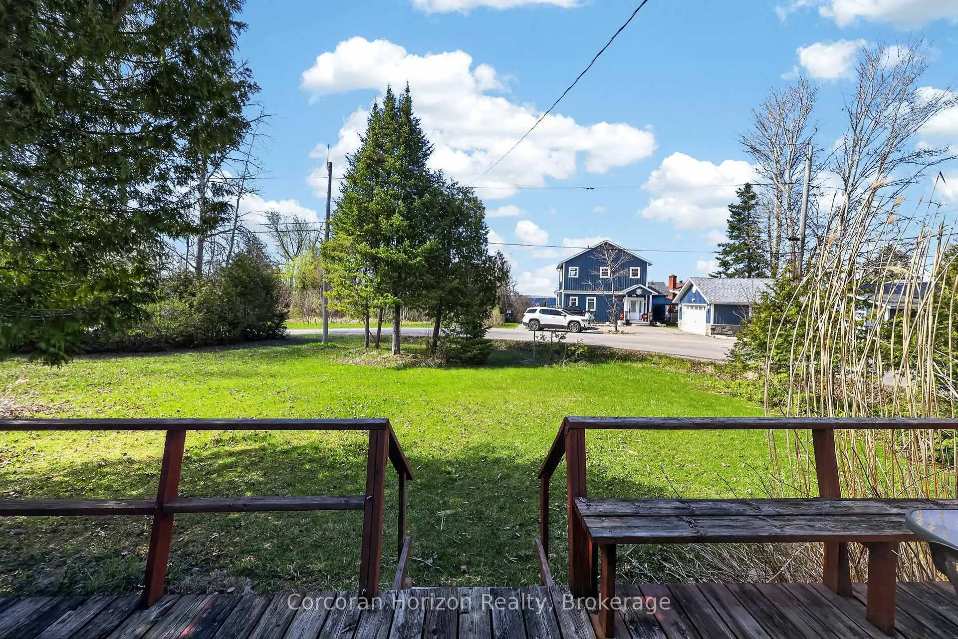 Photo 2 of 26 Waterside Drive, Tay, Port McNicoll — HOMEH