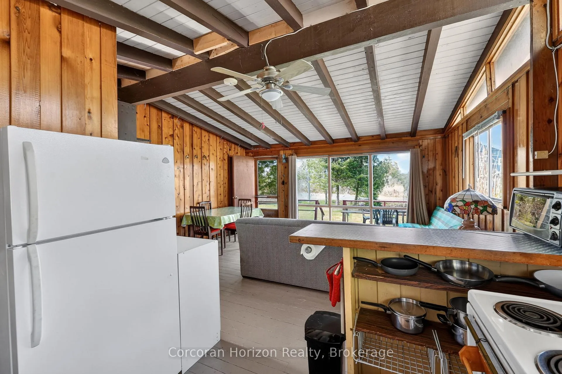Photo 19 of 26 Waterside Drive, Tay, Port McNicoll — HOMEH