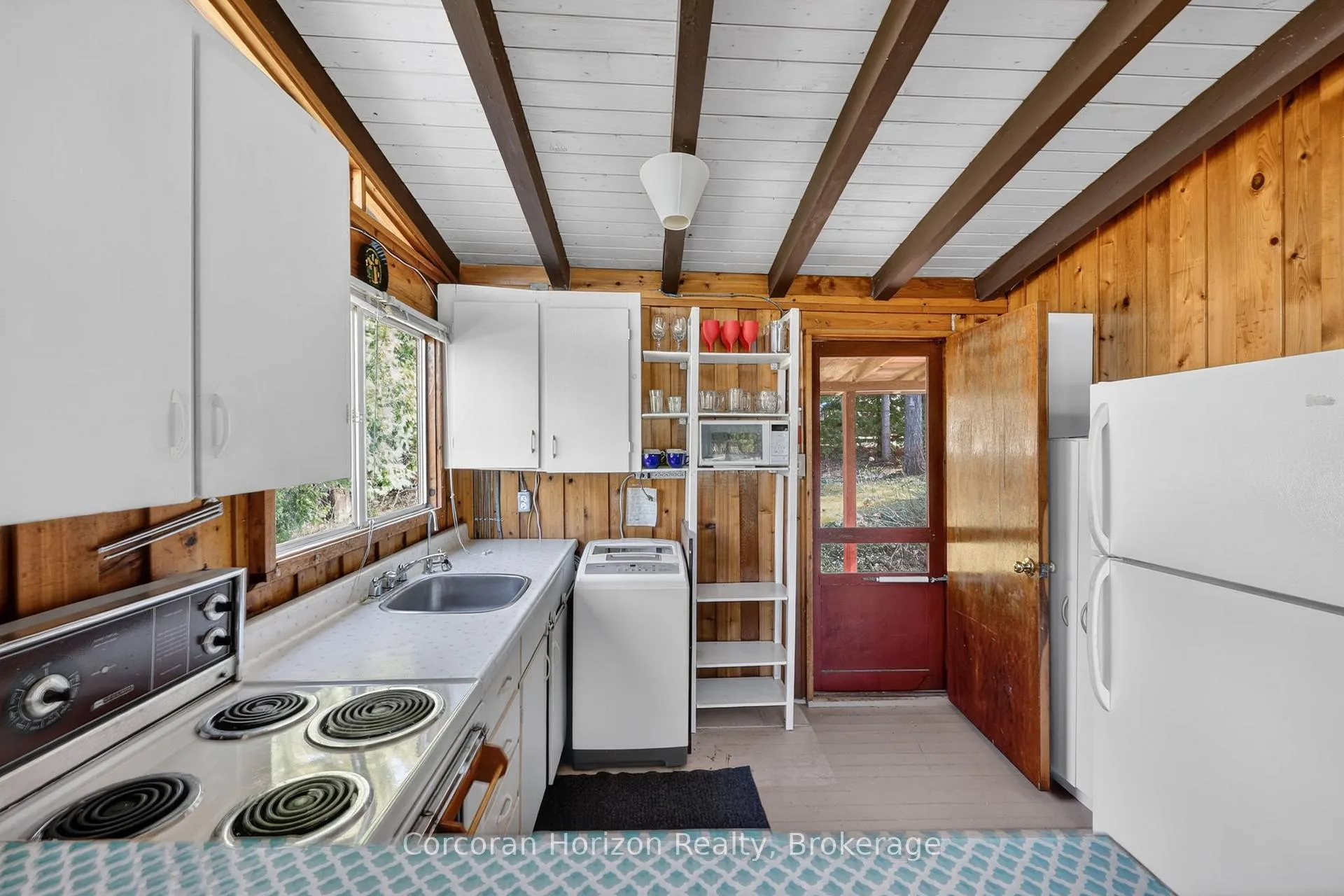 Photo 21 of 26 Waterside Drive, Tay, Port McNicoll — HOMEH