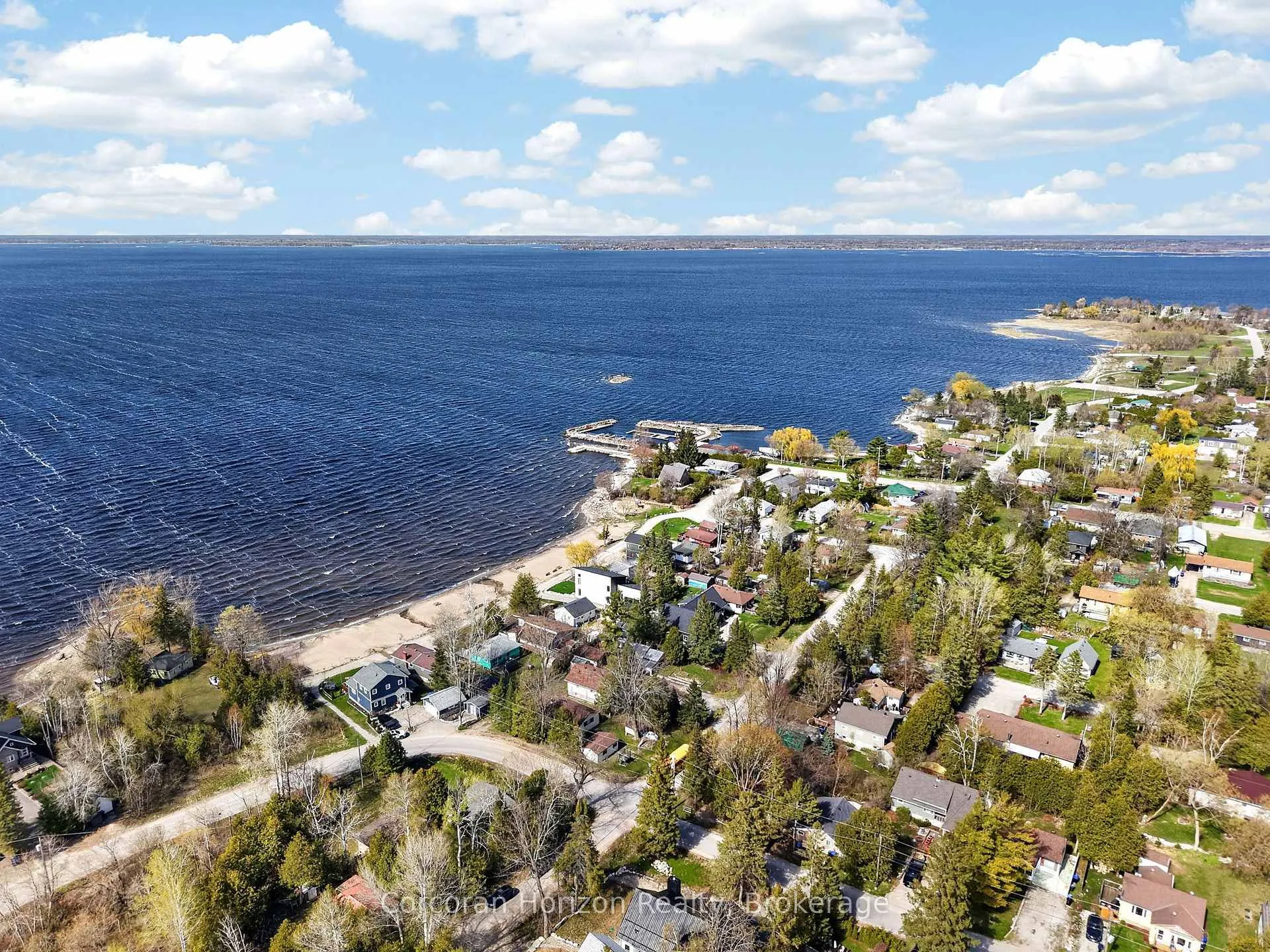Photo 34 of 26 Waterside Drive, Tay, Port McNicoll — HOMEH