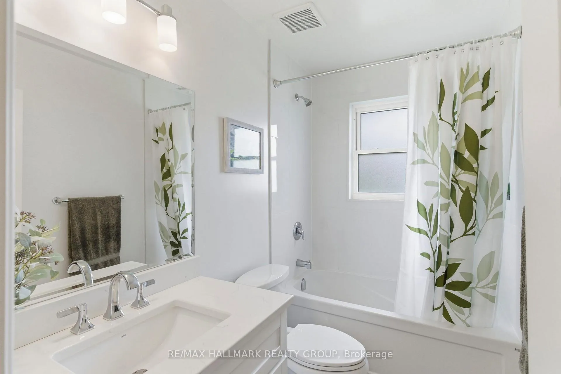 Photo 19 of 22 Elm Avenue, Brockville — HOMEH