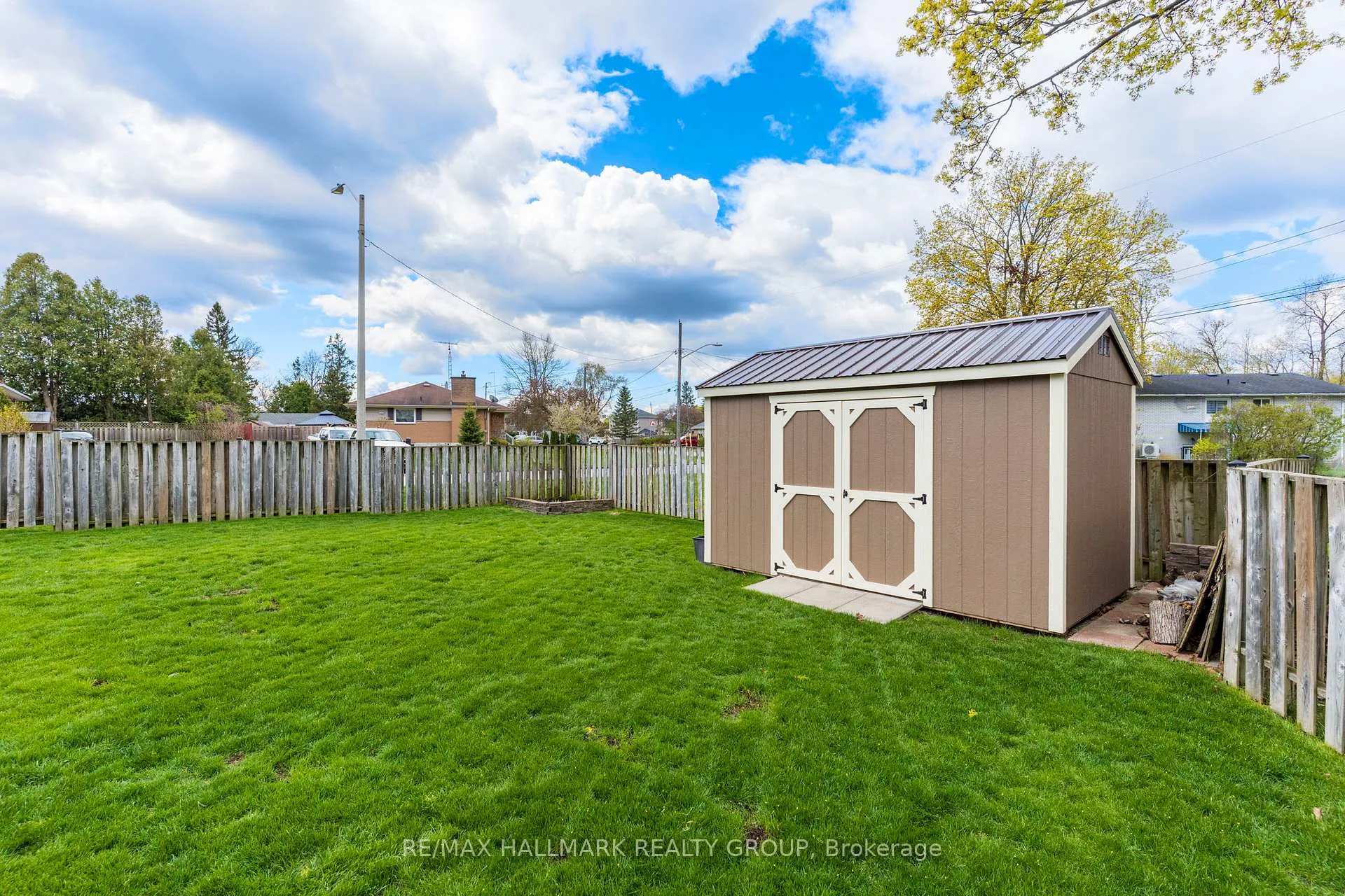 Photo 34 of 22 Elm Avenue, Brockville — HOMEH