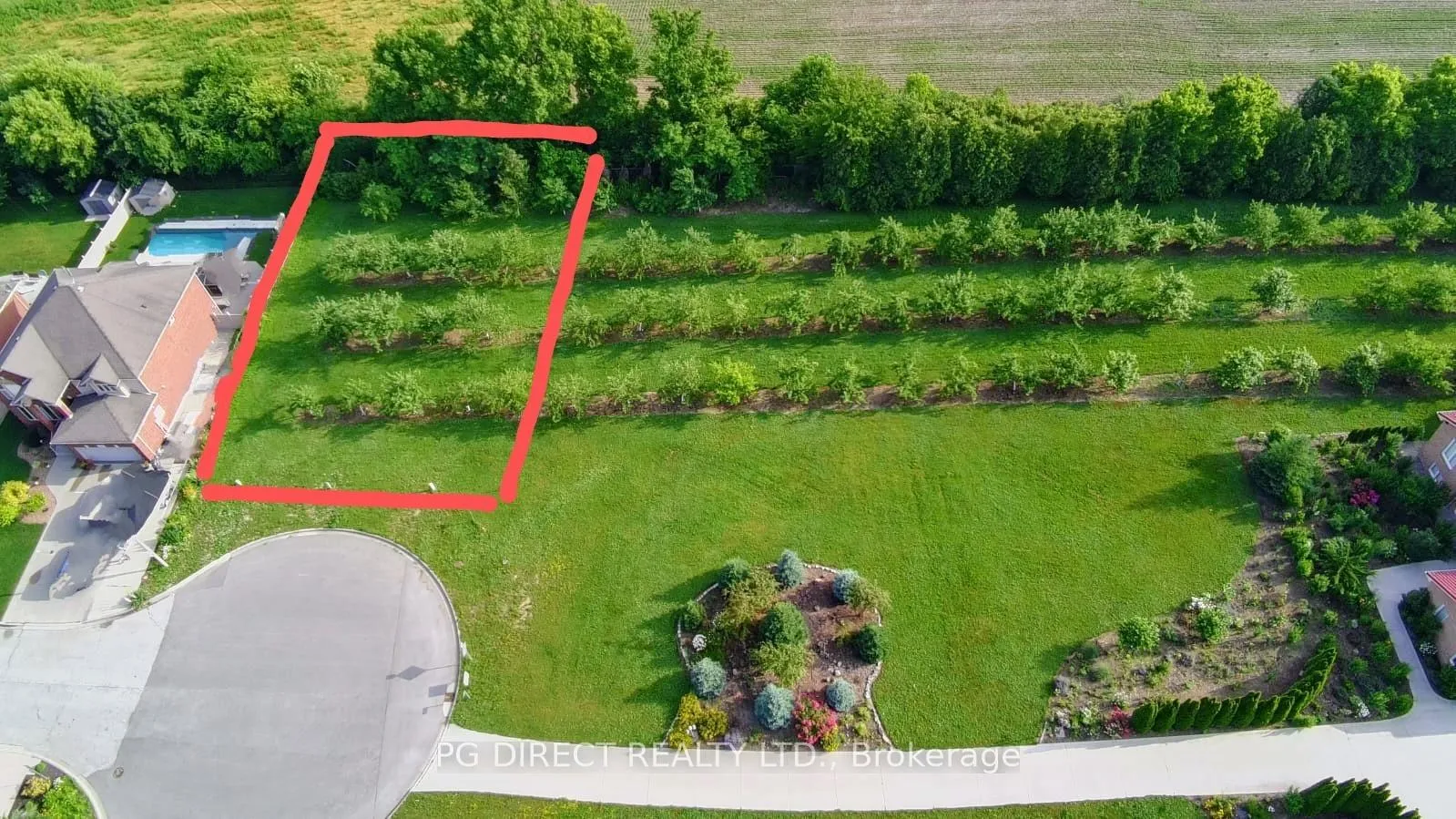 Photo 3 of 147 Thrasher Drive E, Amherstburg — HOMEH
