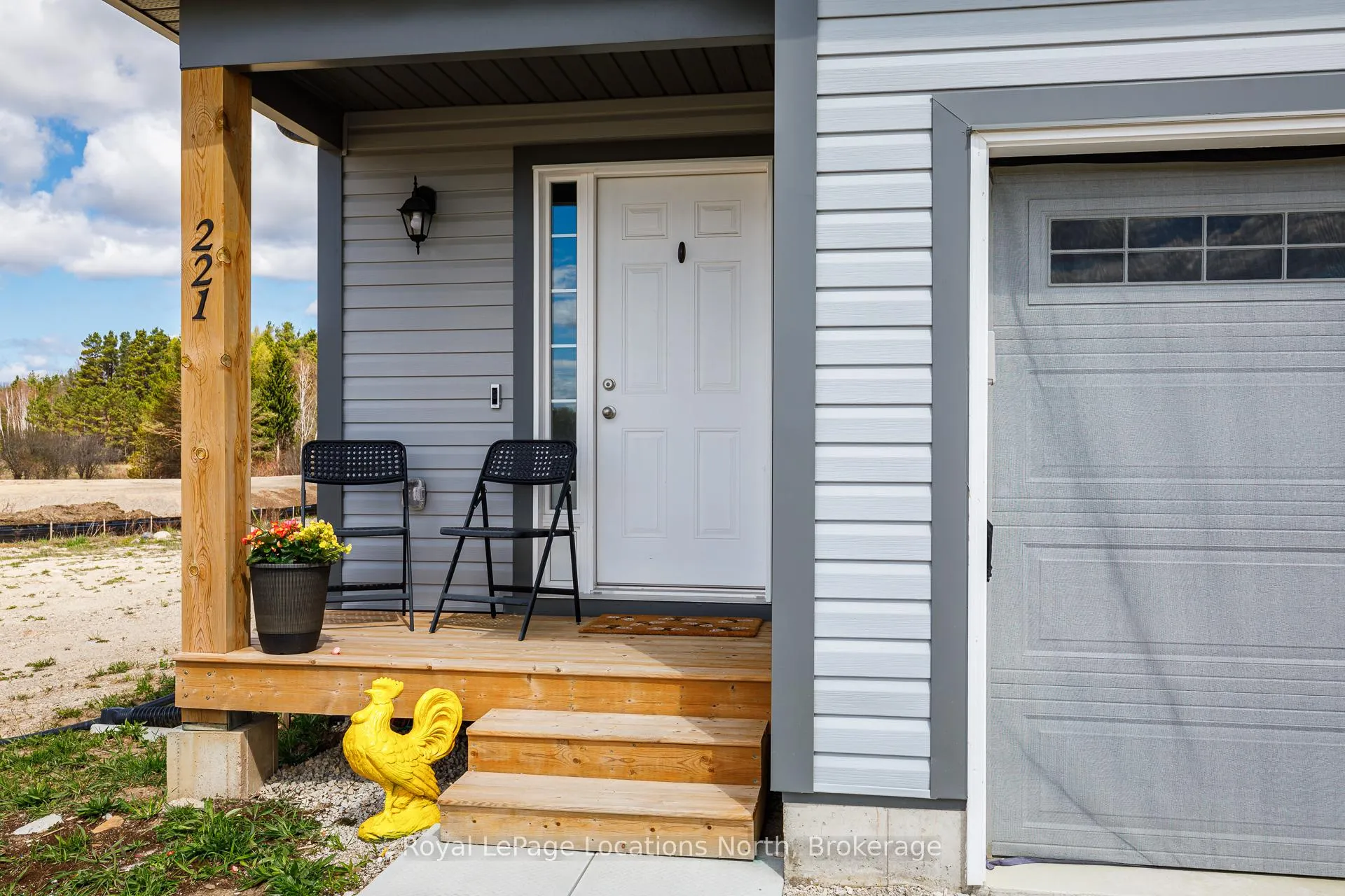 Photo 2 of 221 Equality Drive, Meaford — HOMEH