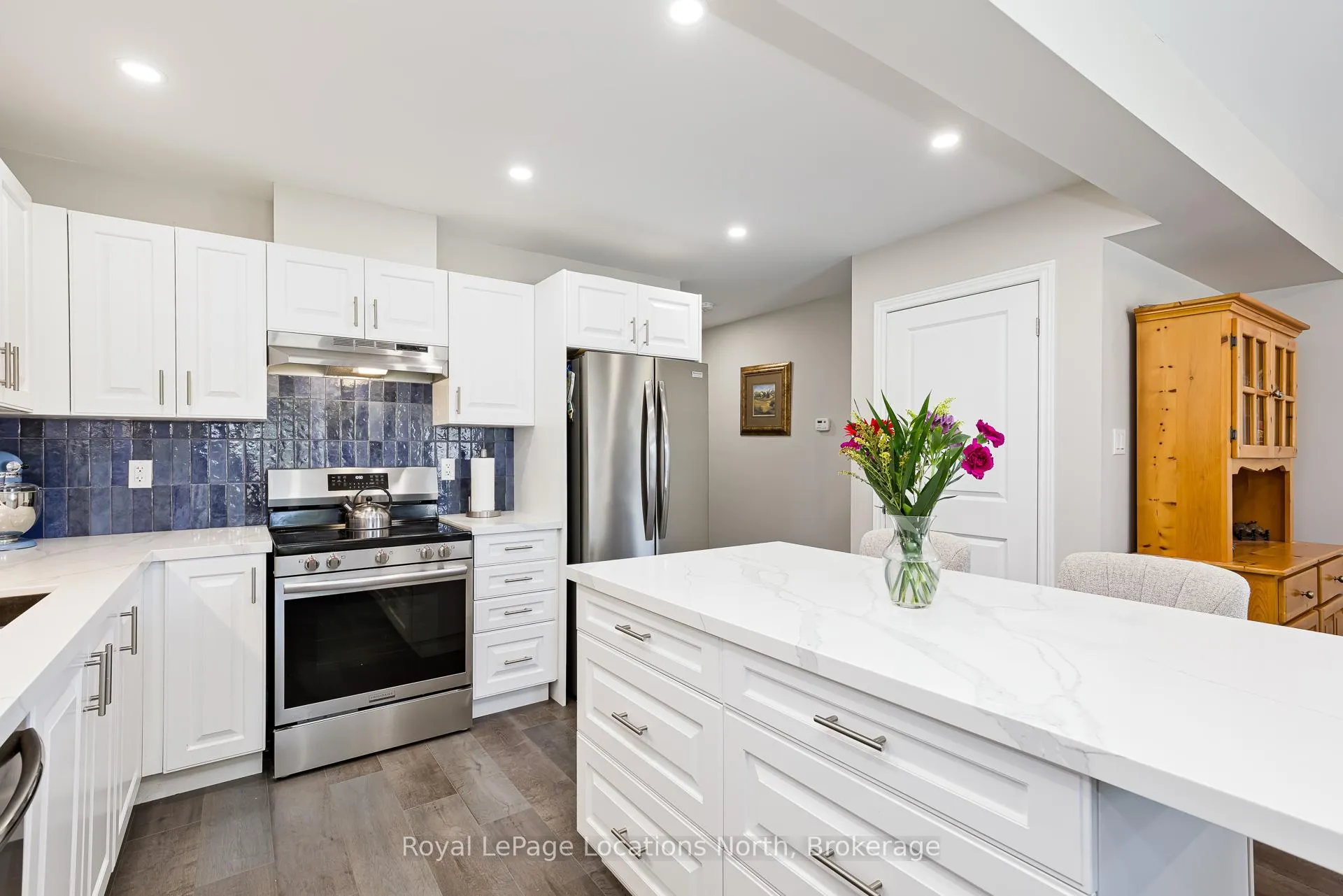 Photo 11 of 221 Equality Drive, Meaford — HOMEH