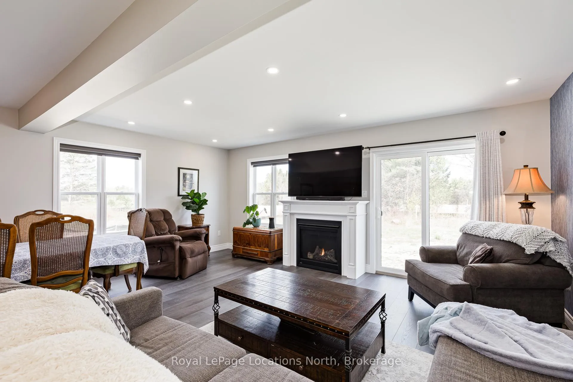Photo 14 of 221 Equality Drive, Meaford — HOMEH