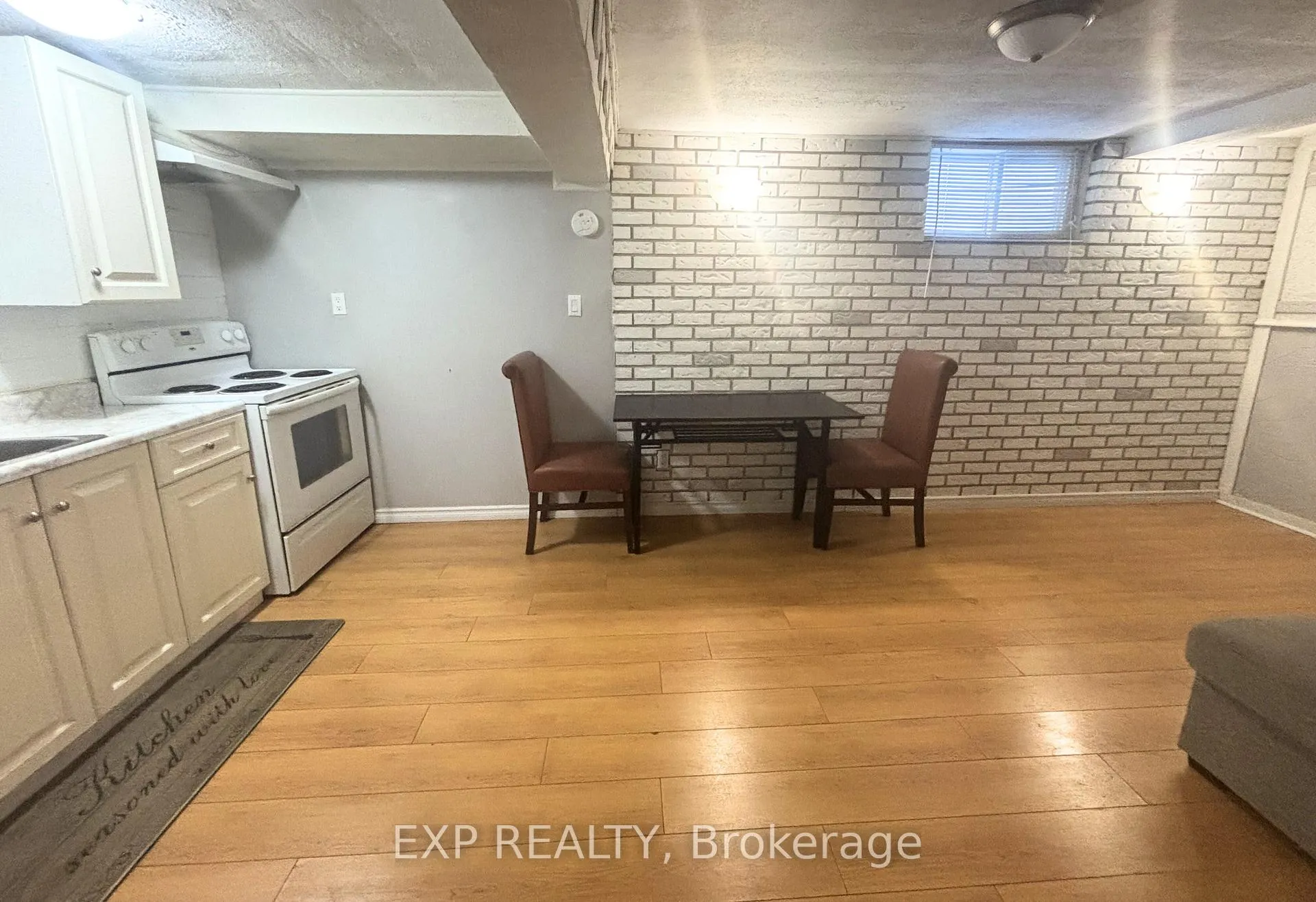 Photo 2 of Unit lower, 381 Fleet Street, Welland, Lincoln/Crowland — HOMEH