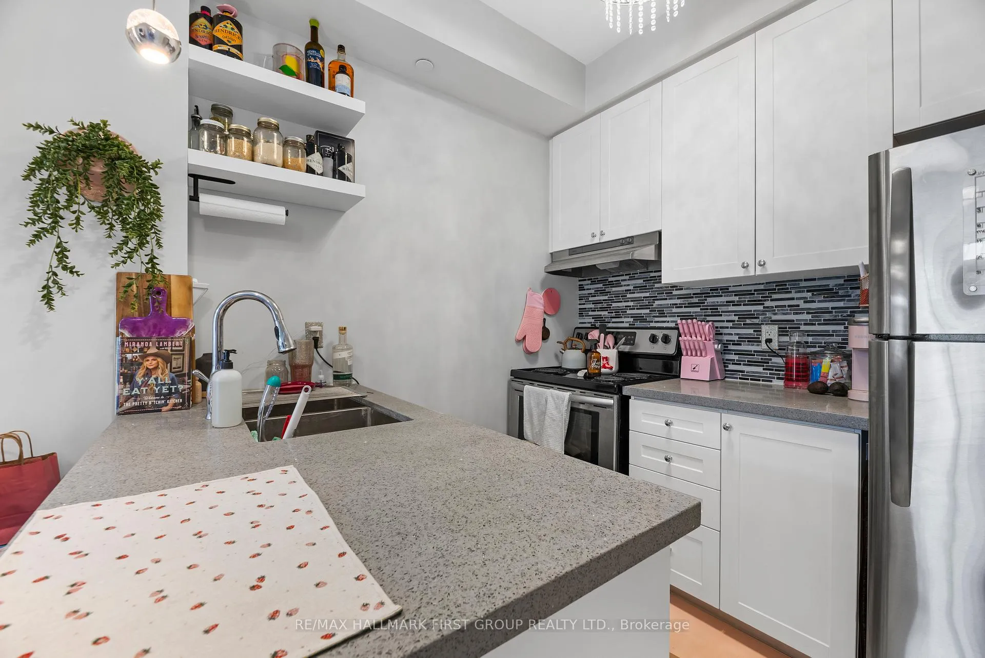 Photo 17 of Unit 111, 80 Aspen Springs Drive, Clarington, Bowmanville — HOMEH