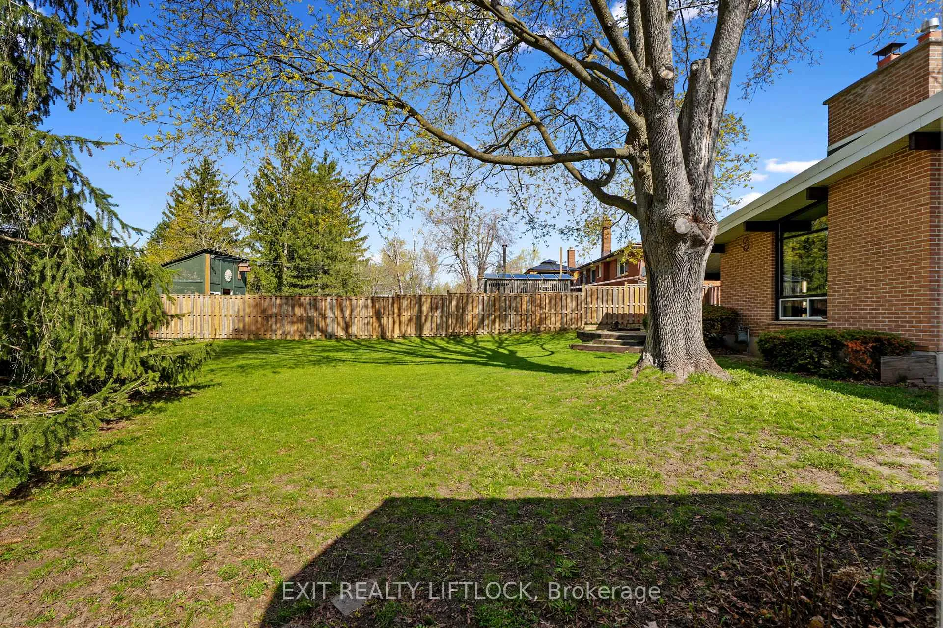 Photo 27 of 1224 Cabot Street, Peterborough, Northcrest Ward 5 — HOMEH