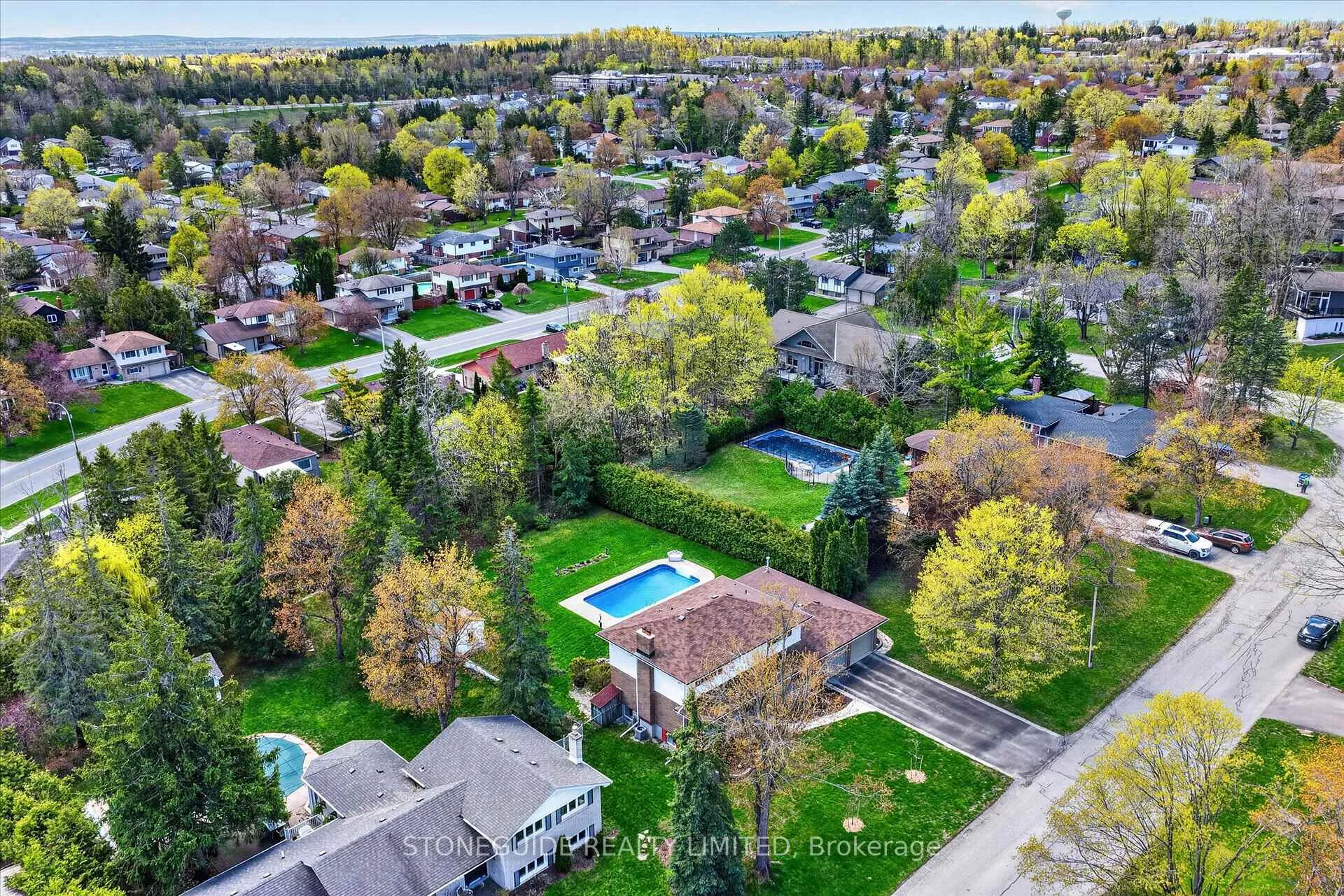 Photo 48 of 29 Weller Crescent, Peterborough, Monaghan Ward 2 — HOMEH