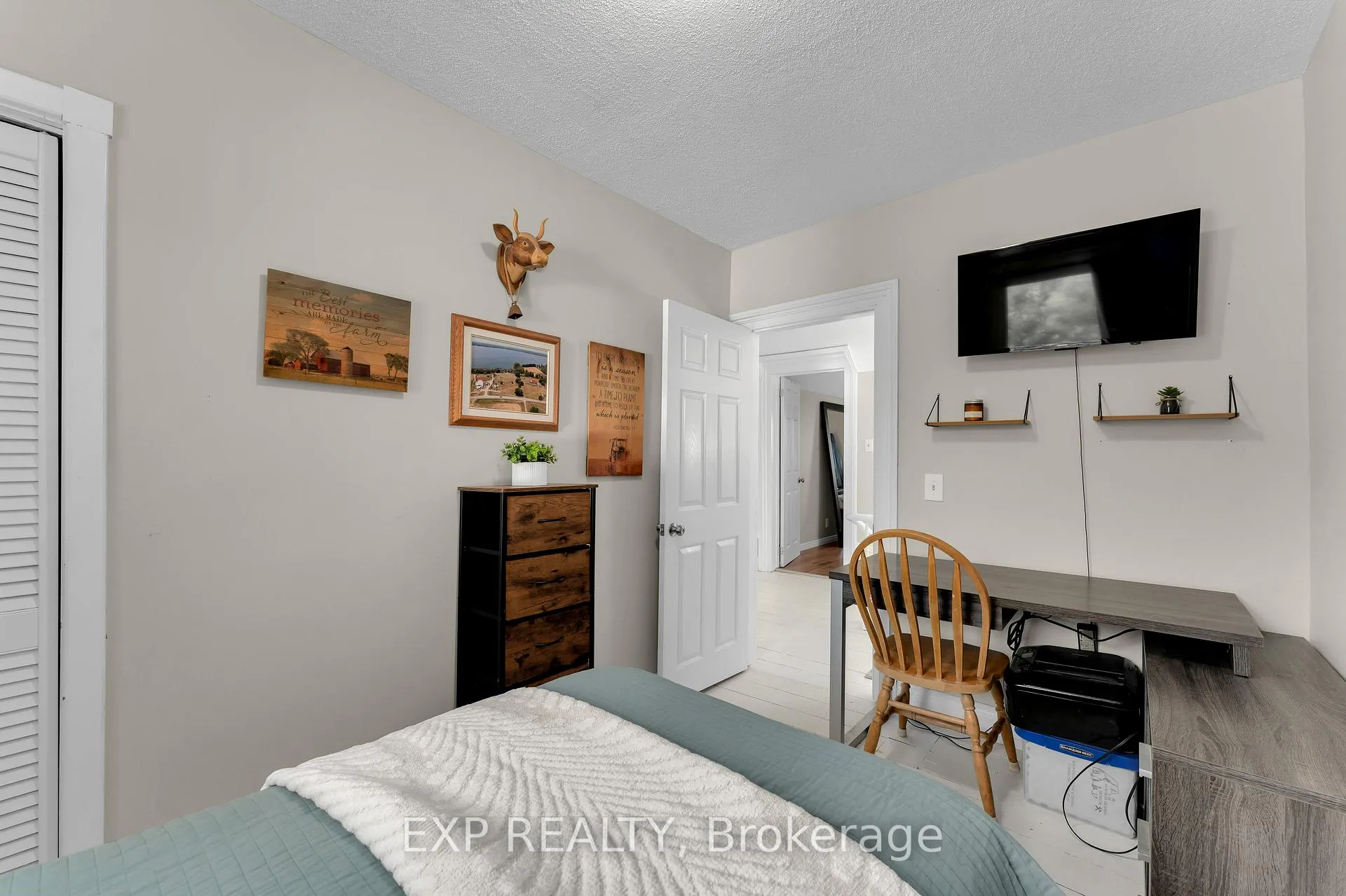 Photo 34 of 8 Peel Street, Stone Mills — HOMEH