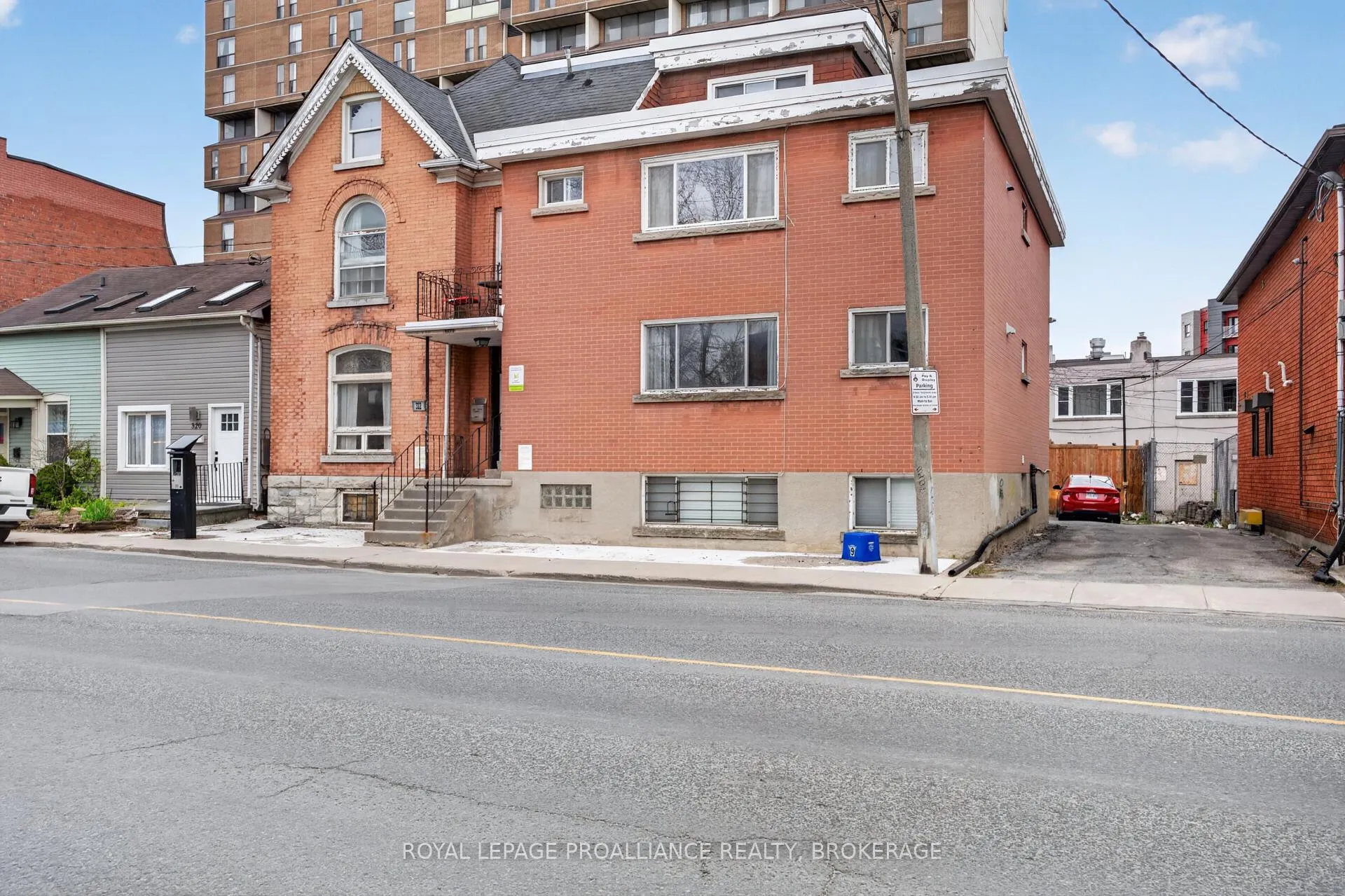 Photo 1 of 322 Queen Street, Kingston, East of Sir John A. Blvd — HOMEH
