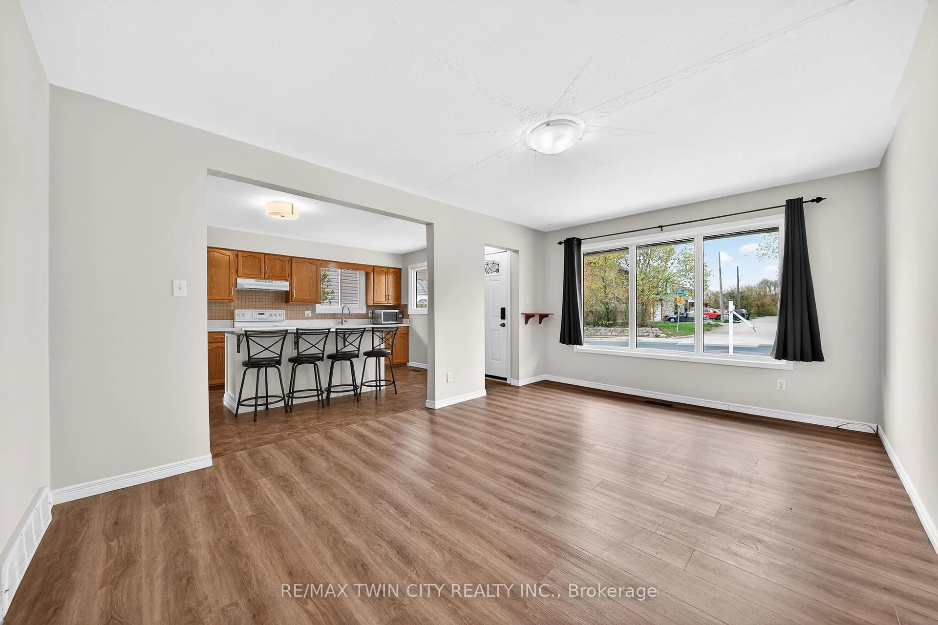Photo 15 of 34 Avenue Road, Cambridge — HOMEH