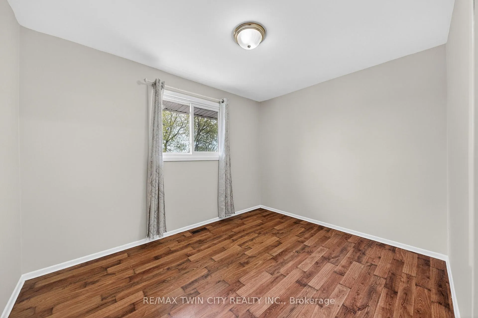 Photo 19 of 34 Avenue Road, Cambridge — HOMEH