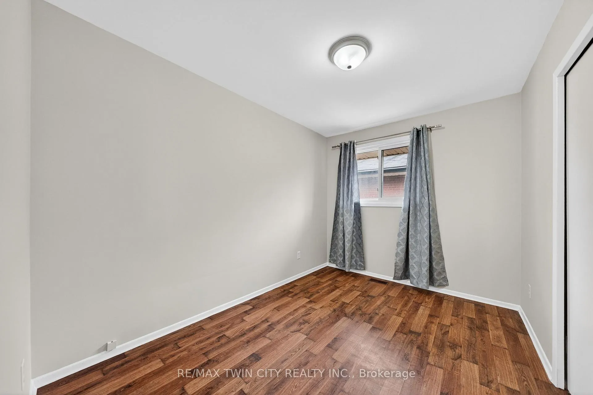 Photo 21 of 34 Avenue Road, Cambridge — HOMEH