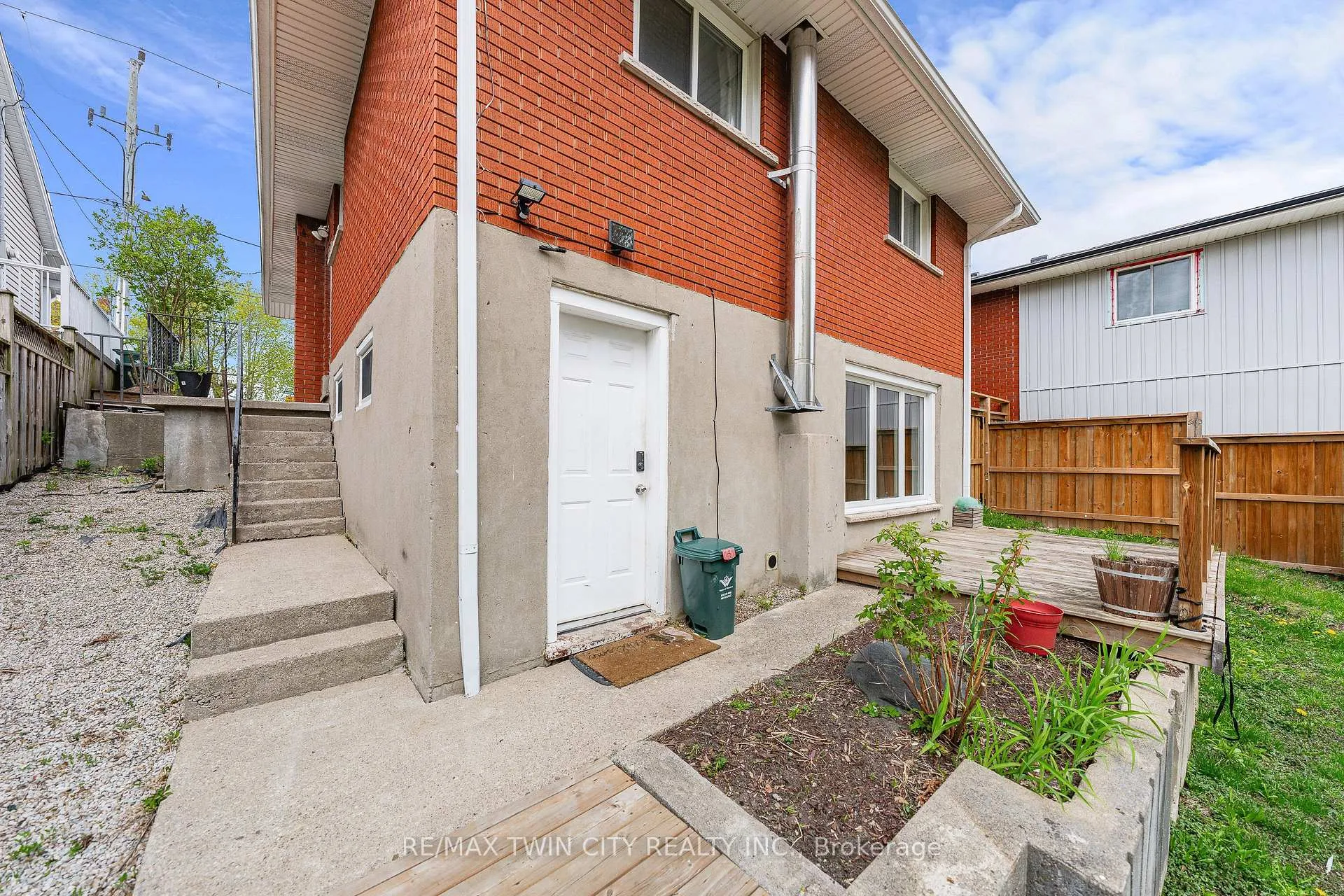 Photo 42 of 34 Avenue Road, Cambridge — HOMEH