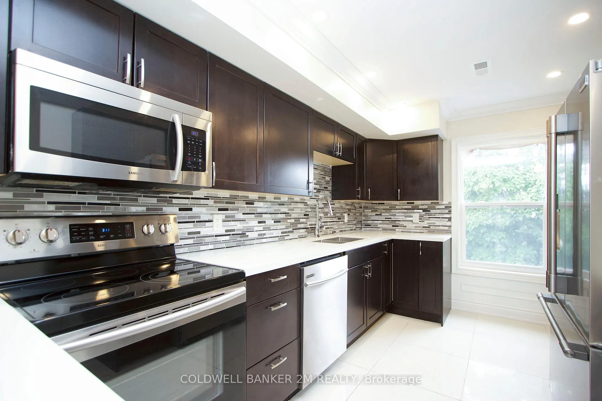 Photo 7 of Unit 2, 242 Kendal Avenue, Oshawa, O'Neill — HOMEH