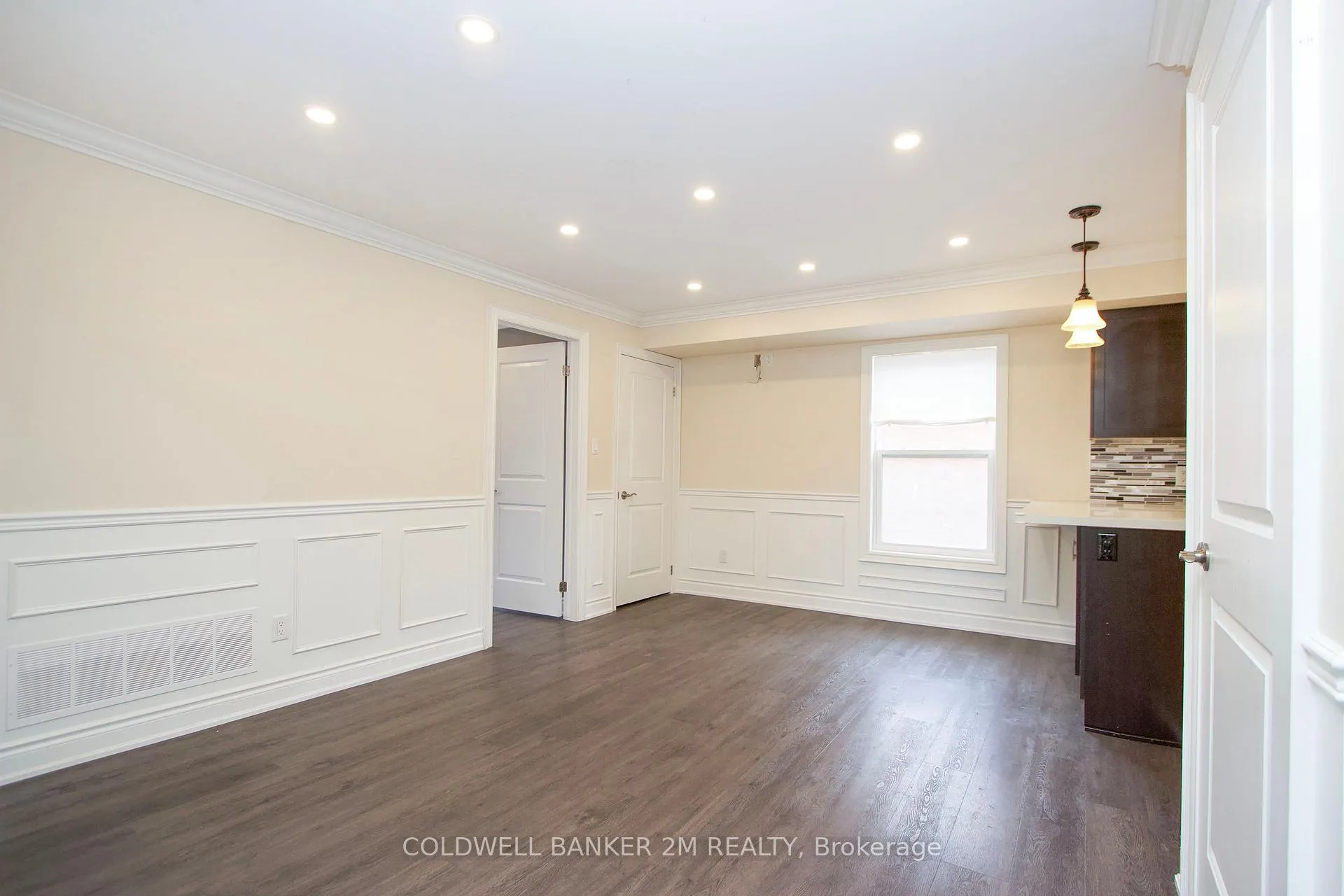Photo 10 of Unit 2, 242 Kendal Avenue, Oshawa, O'Neill — HOMEH
