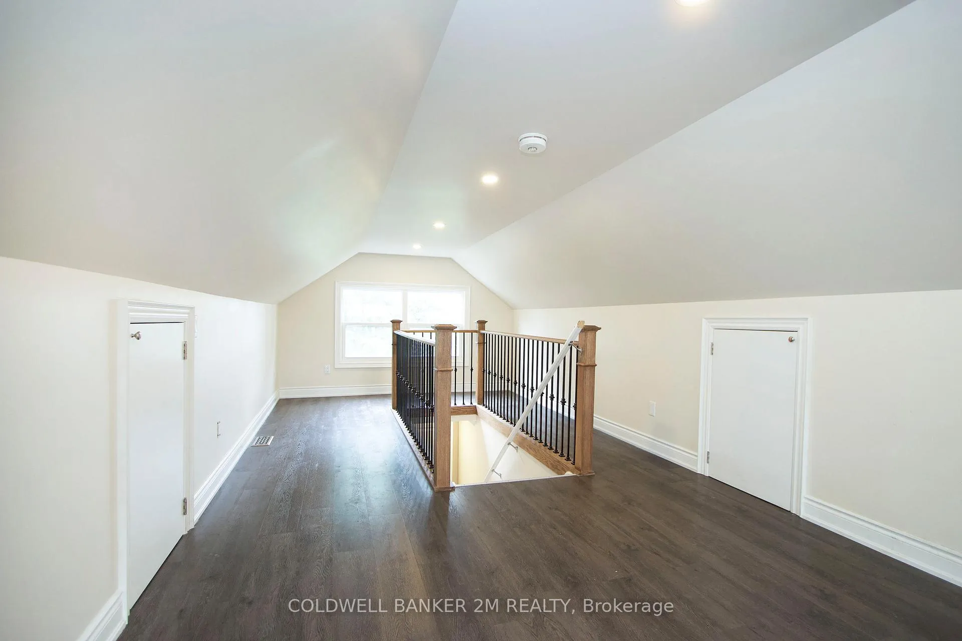 Photo 16 of Unit 2, 242 Kendal Avenue, Oshawa, O'Neill — HOMEH