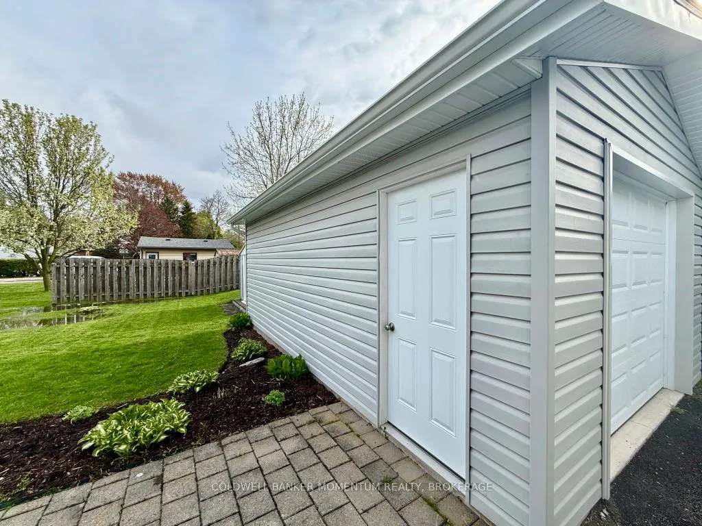 Photo 38 of 25 Thomson Road, Welland, N. Welland — HOMEH