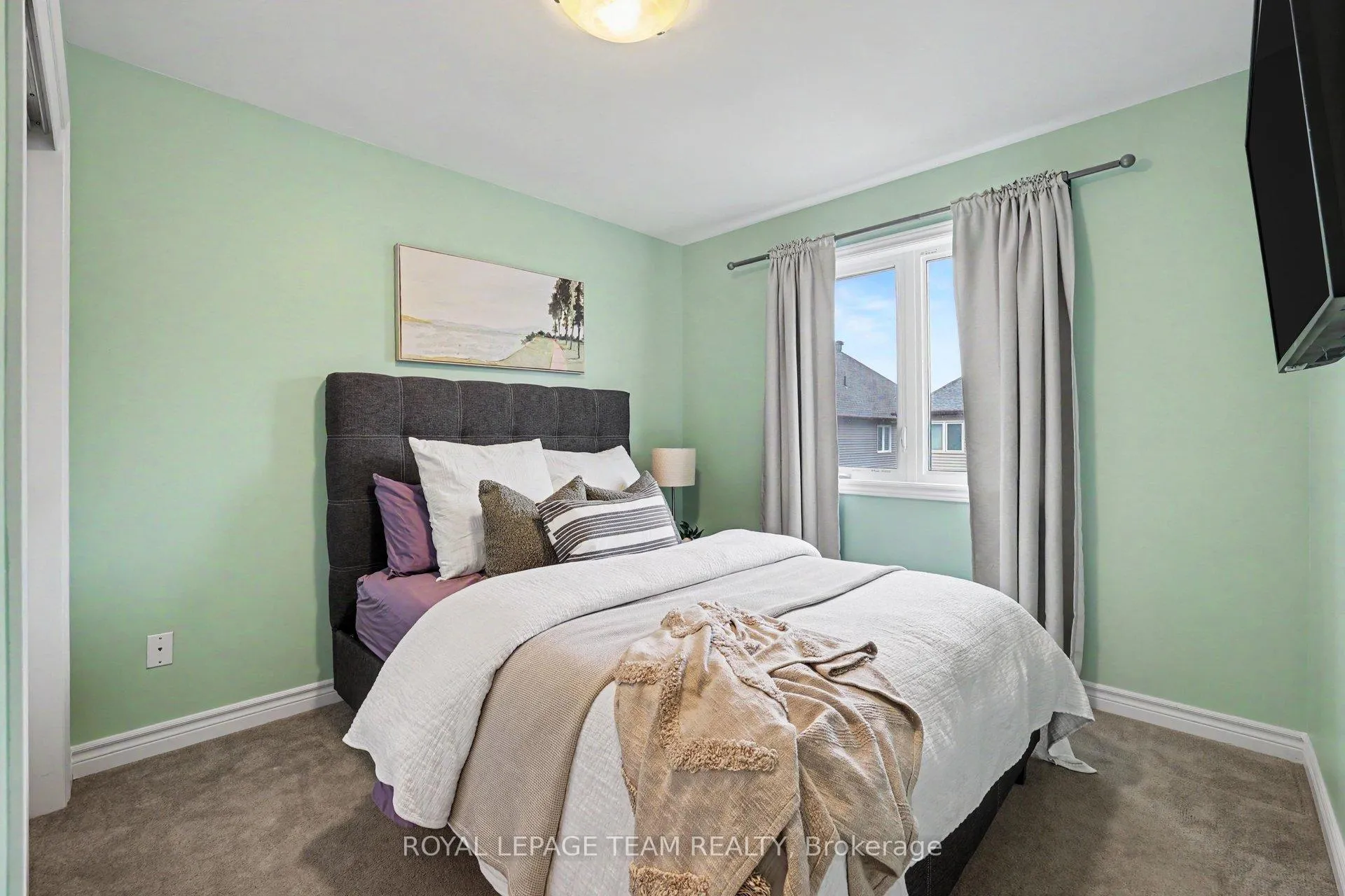 Photo 25 of 293 Fergus Crescent, Ottawa, Barrhaven - Cedargrove/Fraserdale — HOMEH