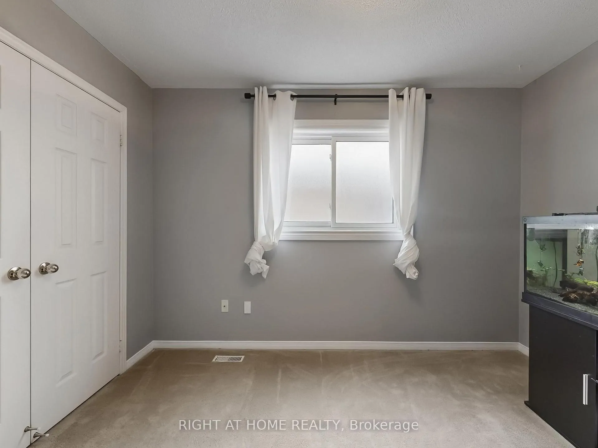 Photo 22 of 605 Willowick Drive, Newmarket, Stonehaven-Wyndham — HOMEH
