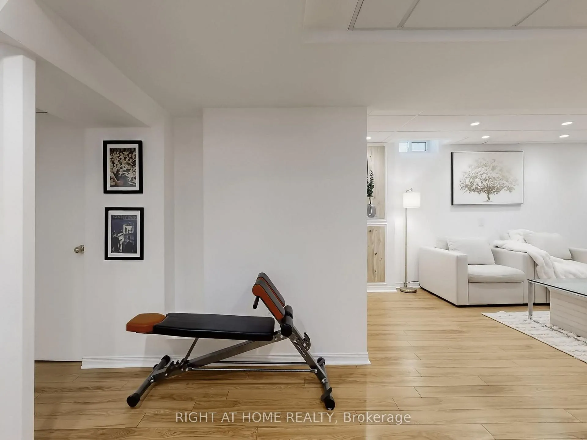 Photo 34 of 605 Willowick Drive, Newmarket, Stonehaven-Wyndham — HOMEH