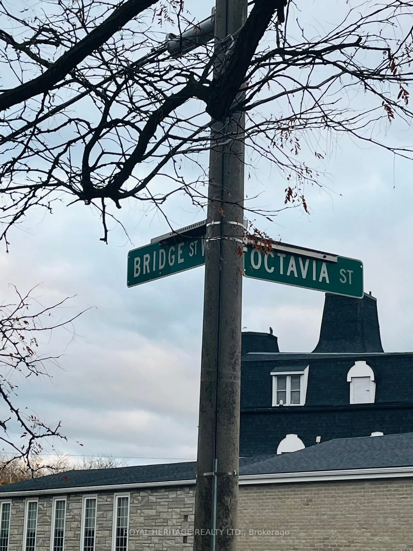 Photo 2 of Unit 4, 80 Bridge Street W, Belleville, Belleville Ward — HOMEH