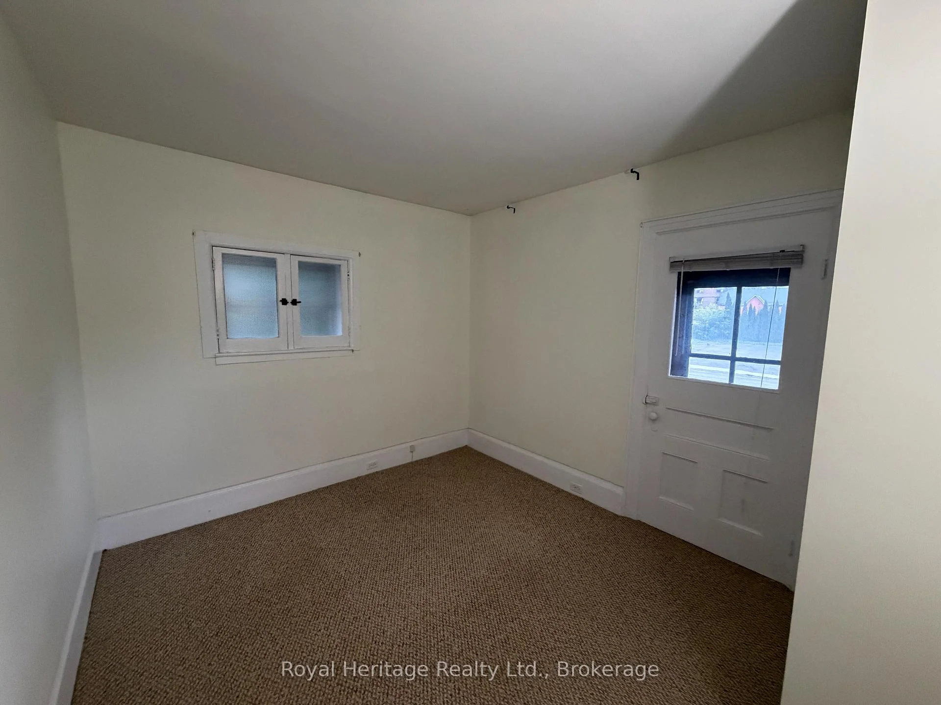 Photo 22 of Unit 4, 80 Bridge Street W, Belleville, Belleville Ward — HOMEH