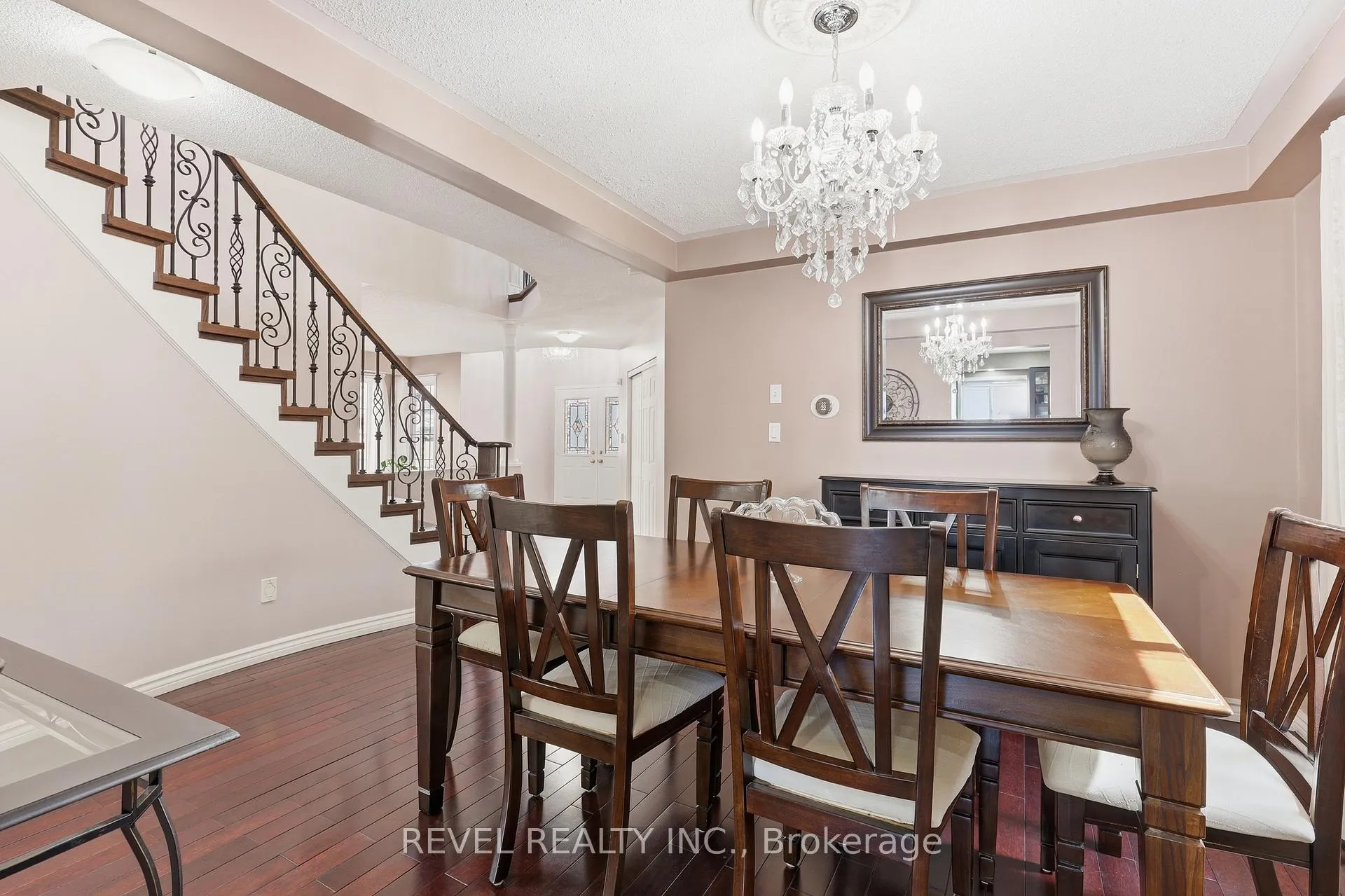 Photo 4 of 116 Hibbard Drive, Ajax, Central — HOMEH
