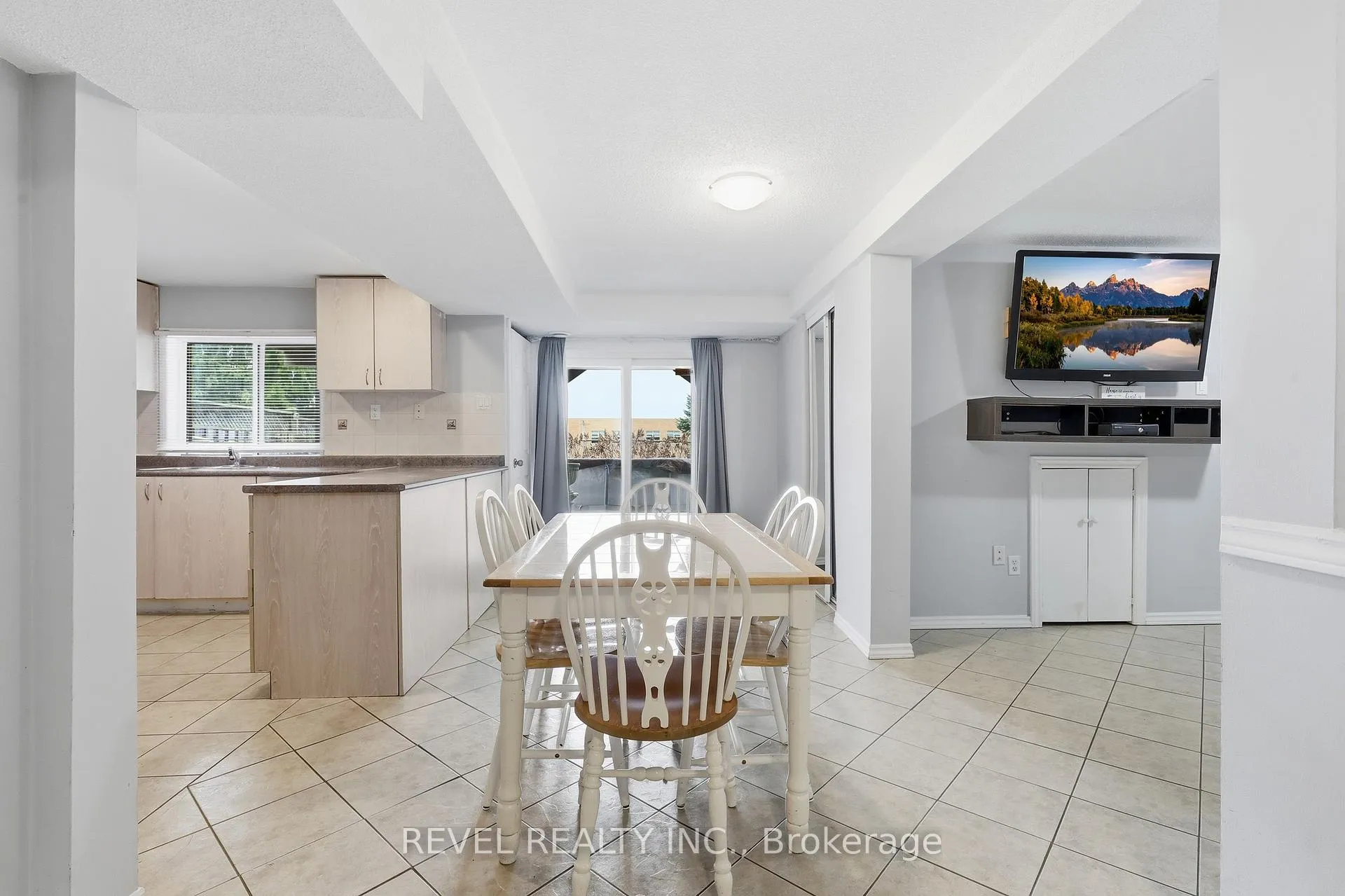 Photo 24 of 116 Hibbard Drive, Ajax, Central — HOMEH
