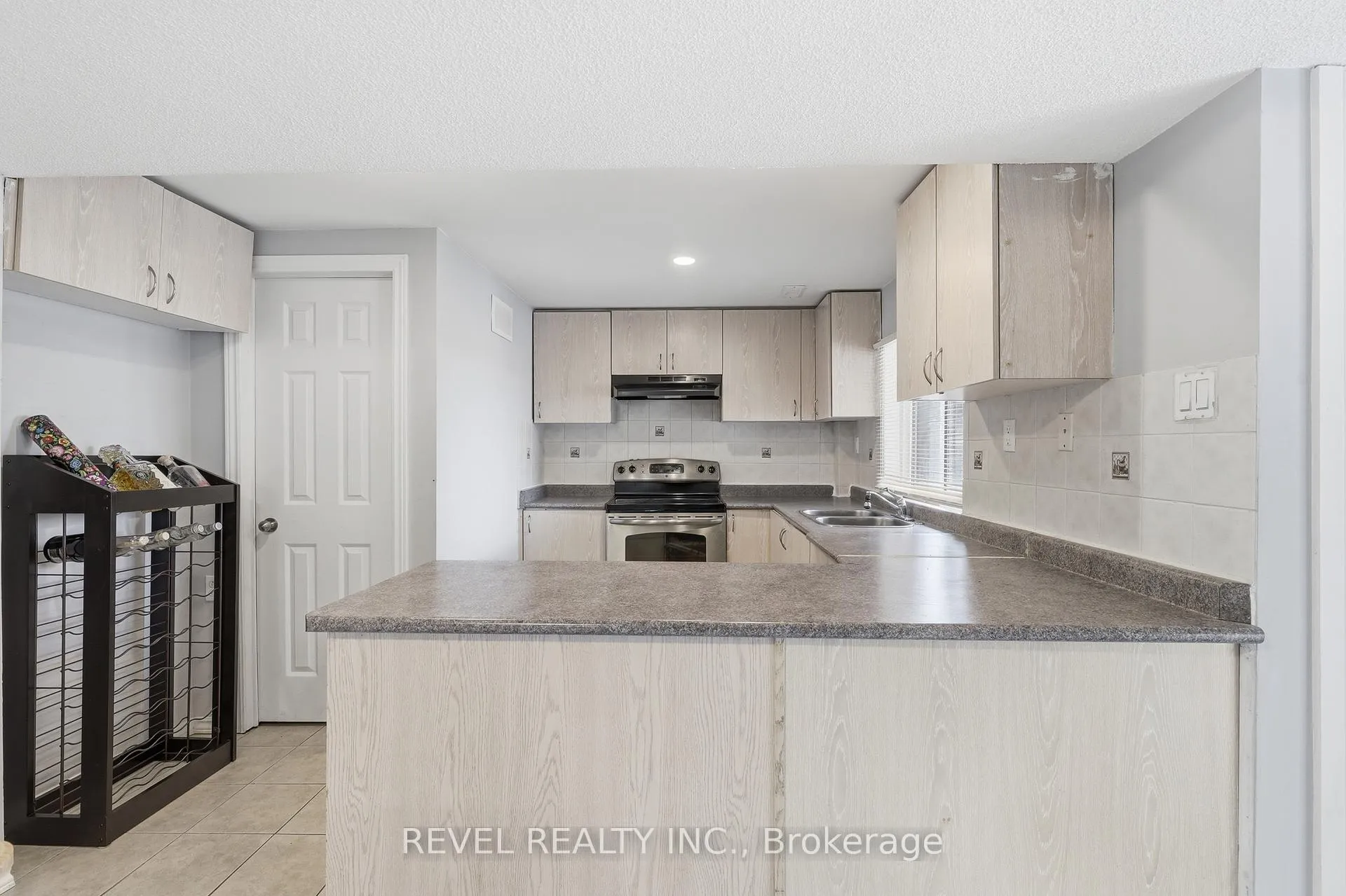 Photo 26 of 116 Hibbard Drive, Ajax, Central — HOMEH