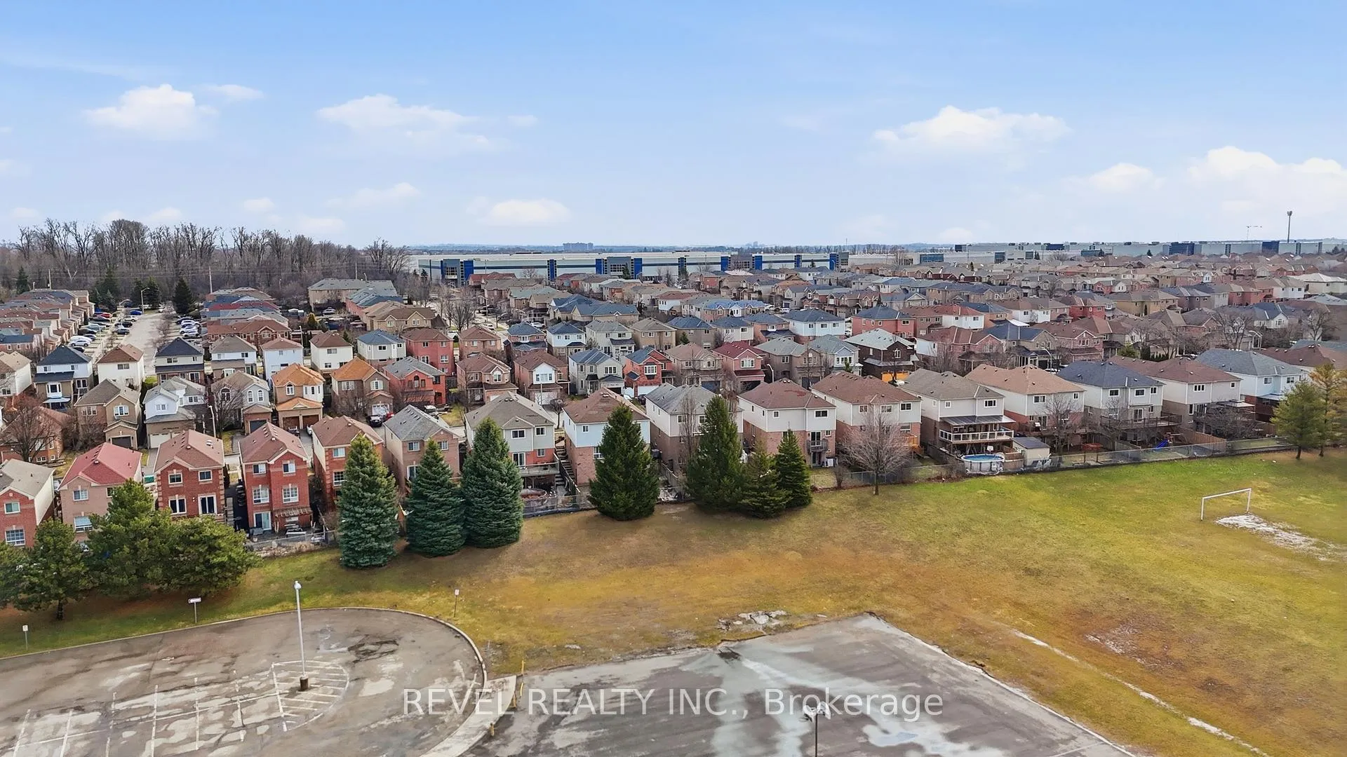 Photo 35 of 116 Hibbard Drive, Ajax, Central — HOMEH