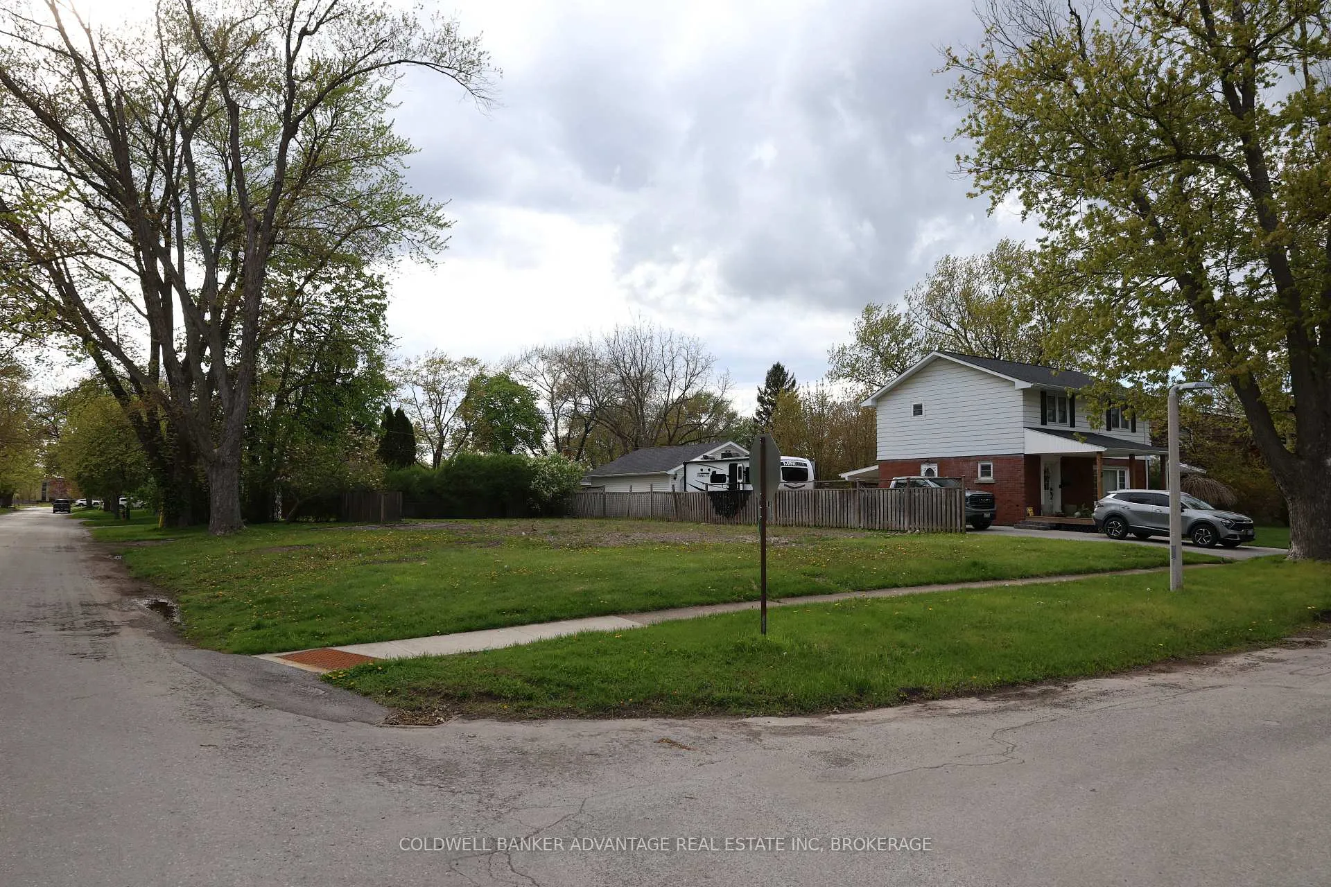 Photo of 74 Summit Avenue