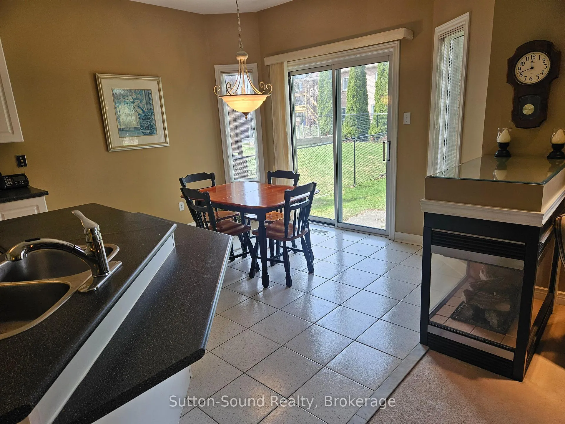 Photo 11 of 8 Kirkwood Crescent, Caledon, Rural Caledon — HOMEH