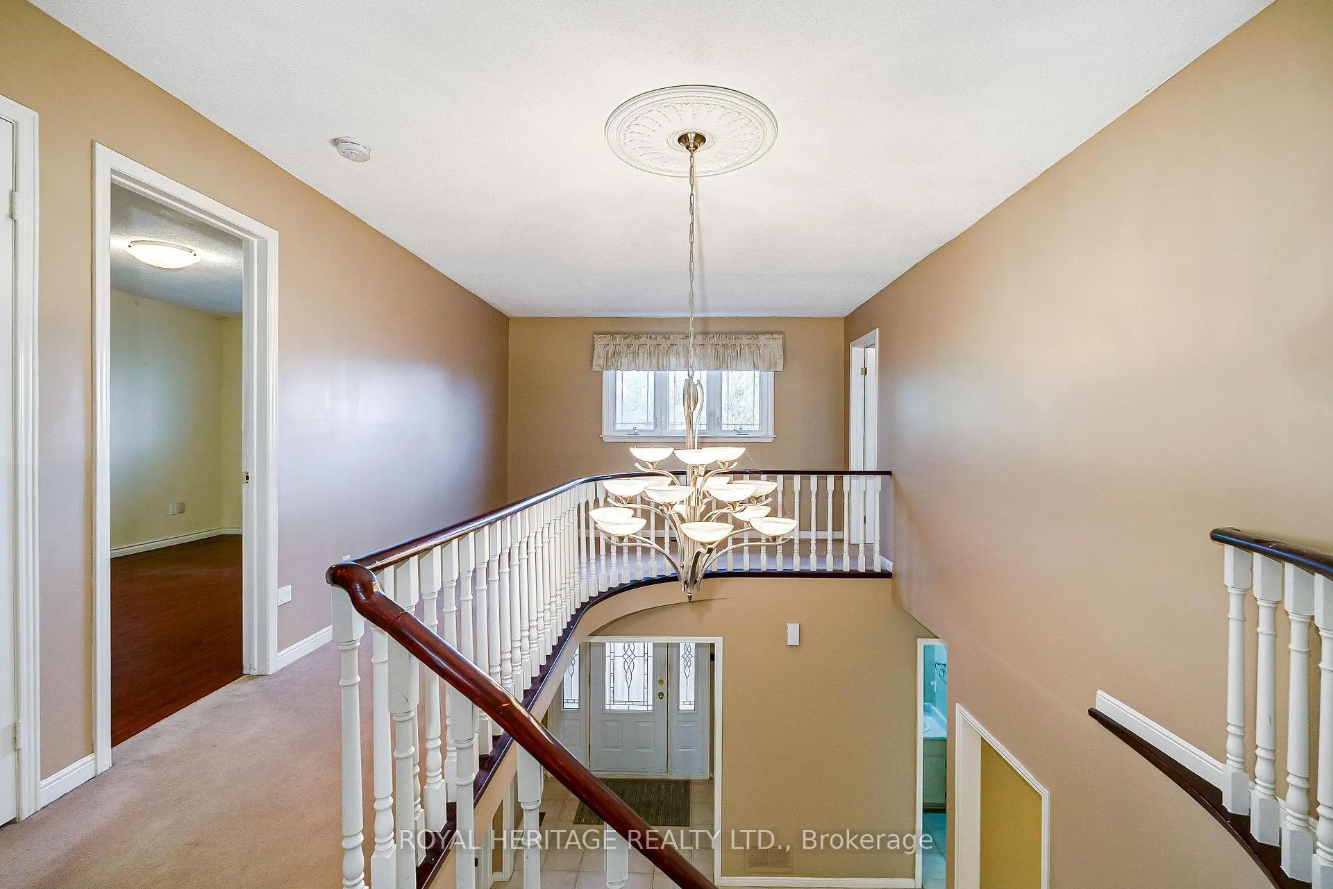 Photo 17 of 100 Squire Bakers Lane, Markham, Sherwood-Amberglen — HOMEH