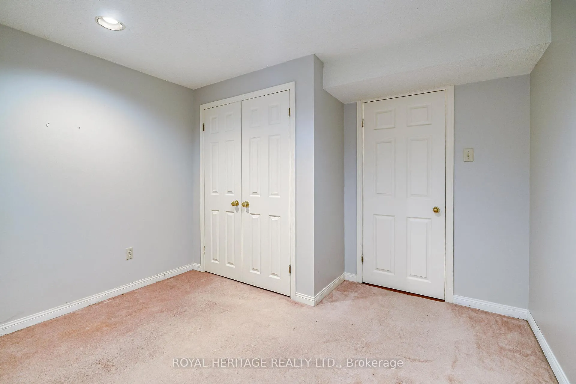 Photo 29 of 100 Squire Bakers Lane, Markham, Sherwood-Amberglen — HOMEH