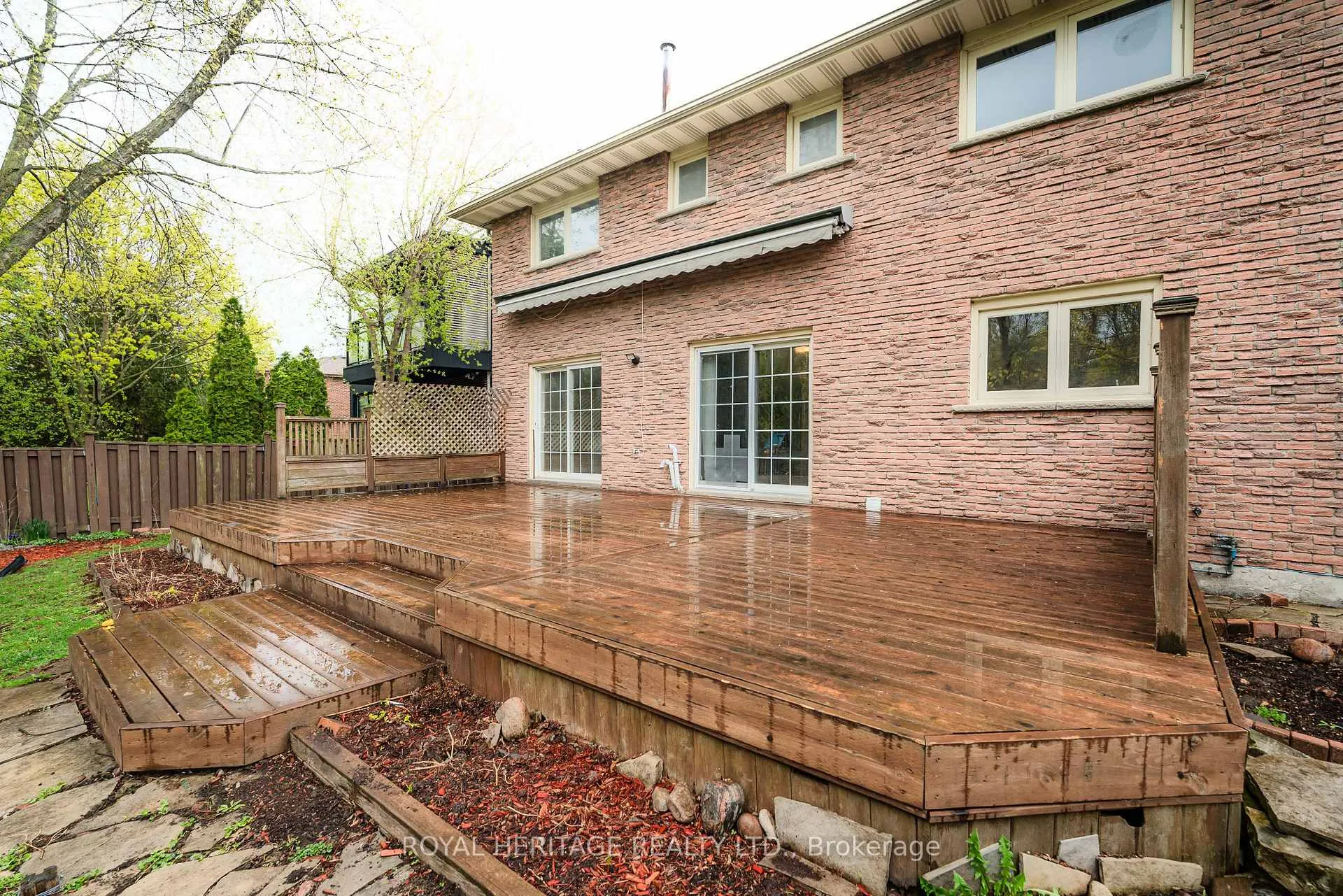 Photo 31 of 100 Squire Bakers Lane, Markham, Sherwood-Amberglen — HOMEH